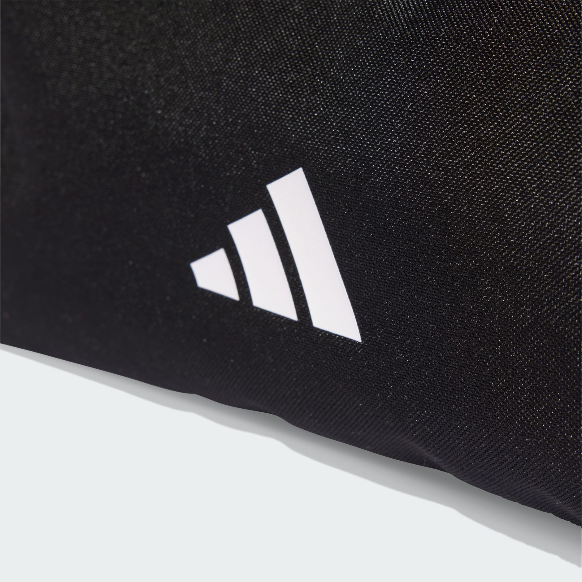 مقلمة بتصميم مسطح