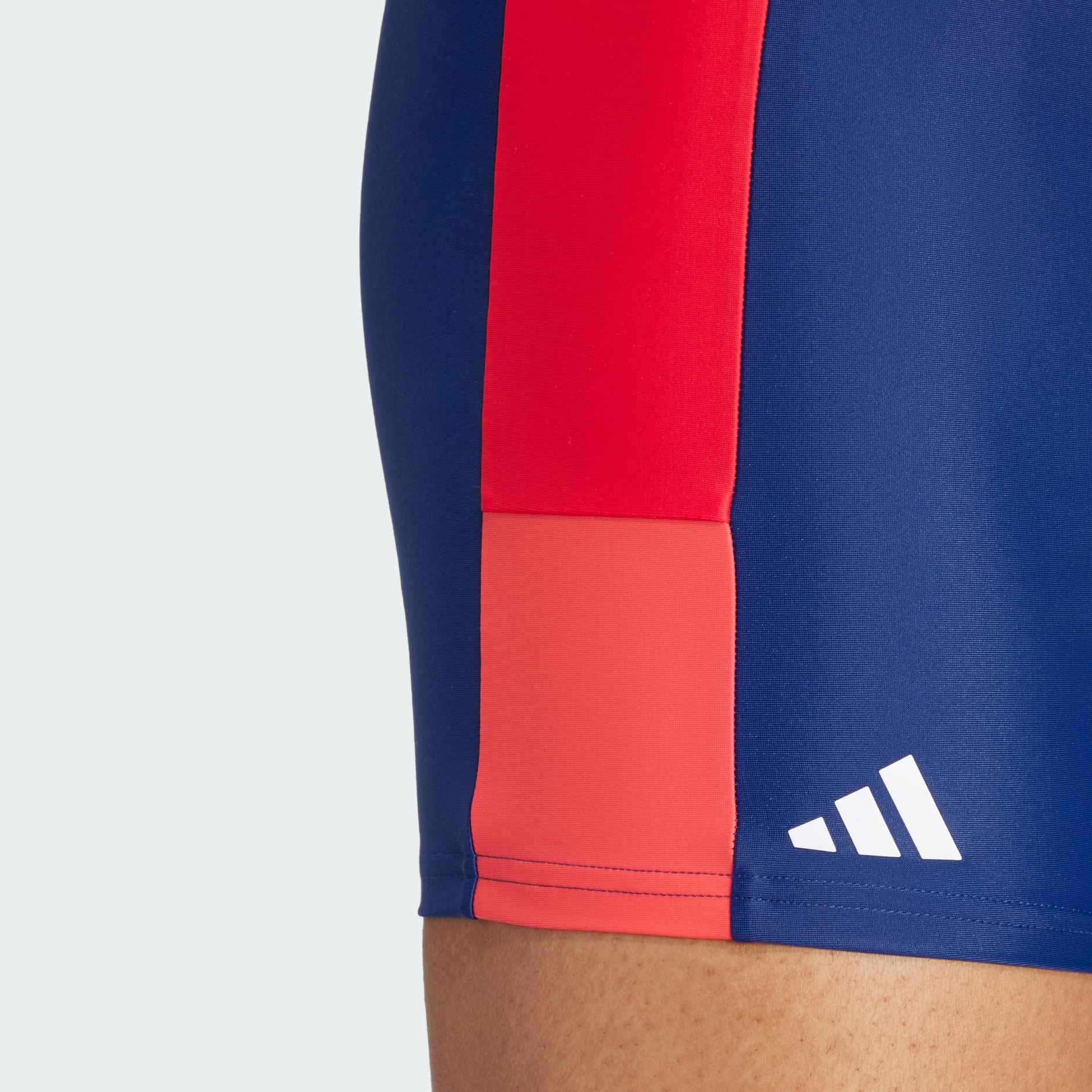 色塊設計四角泳褲