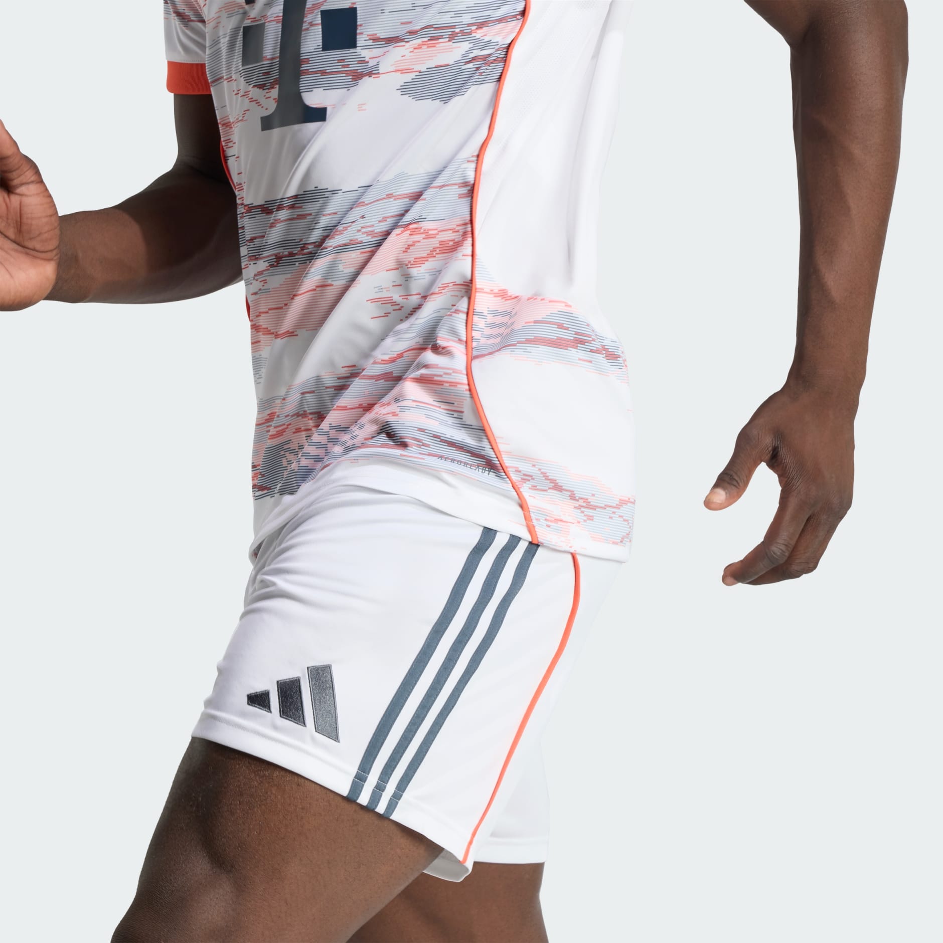 شورت FC Bayern 25/26 Away