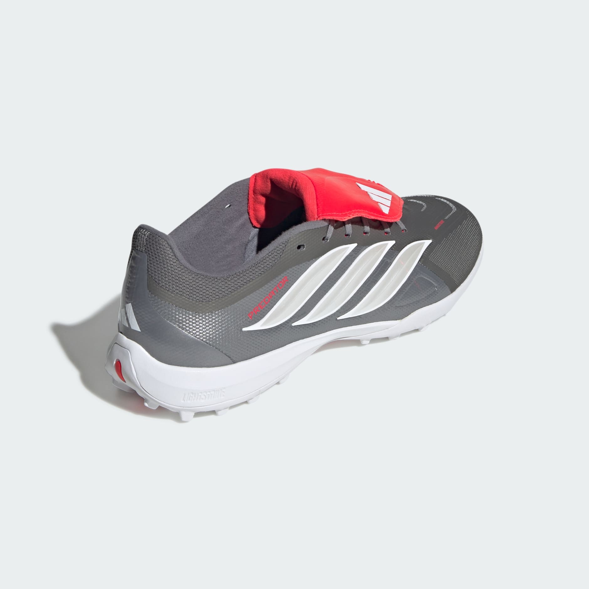 PREDATOR LEAGUE Fold-Over Tongue Turf Football Shoes