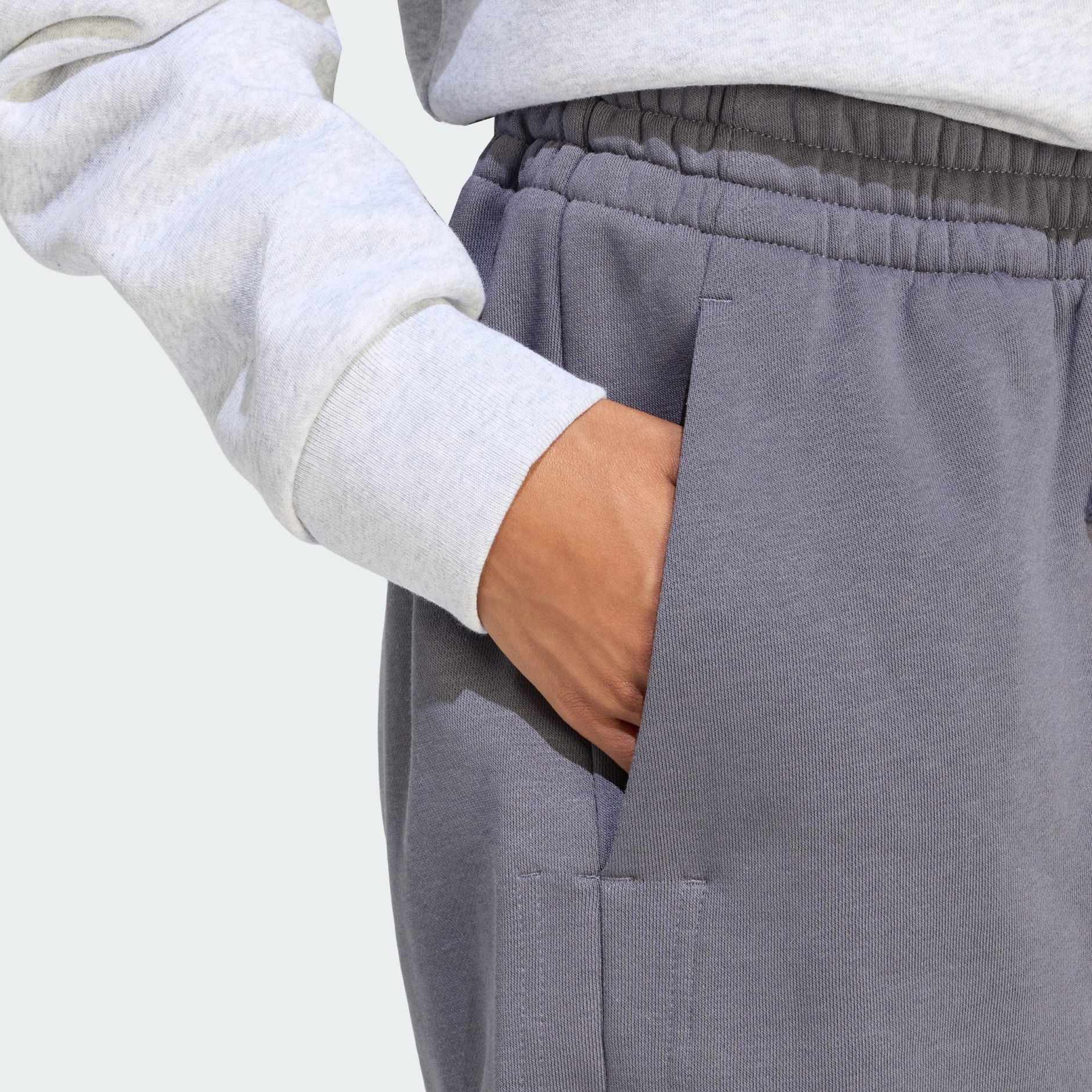 Pantaloni scurți lejeri din fleece Studio cu 3 dungi