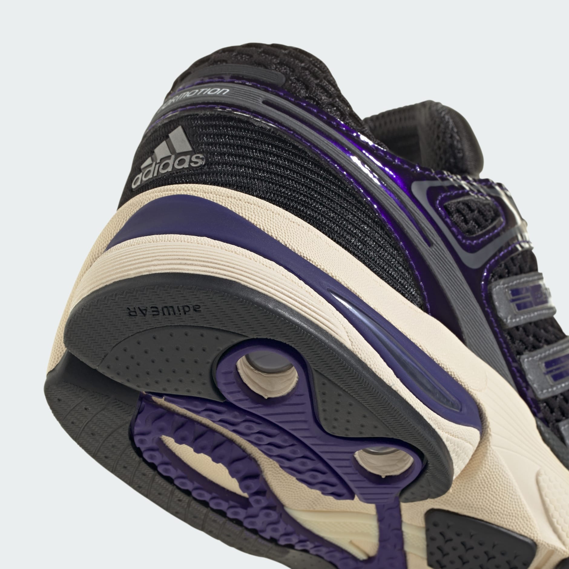 PANTOFI ADISTAR CONTROL 5