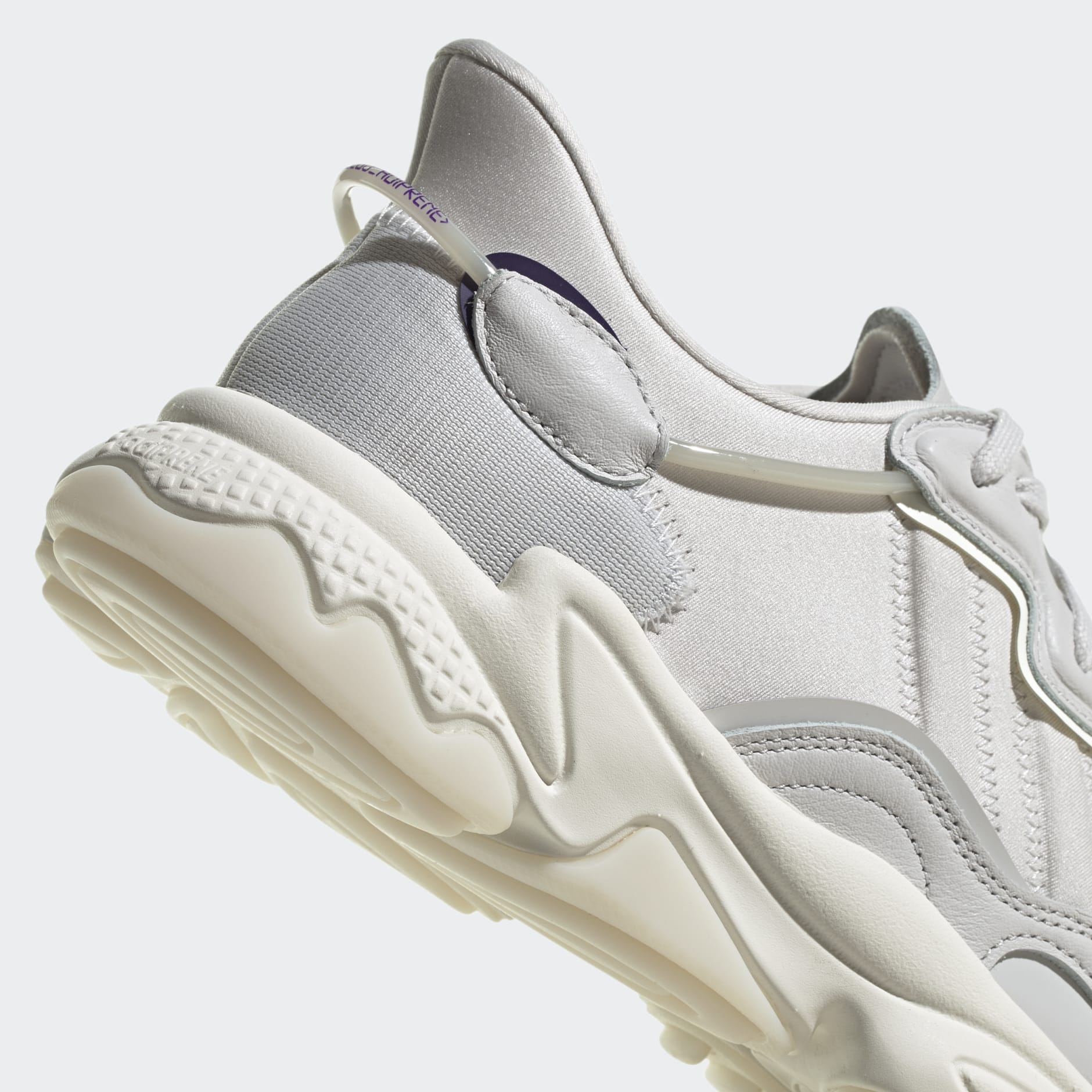 OZWEEGO Shoes