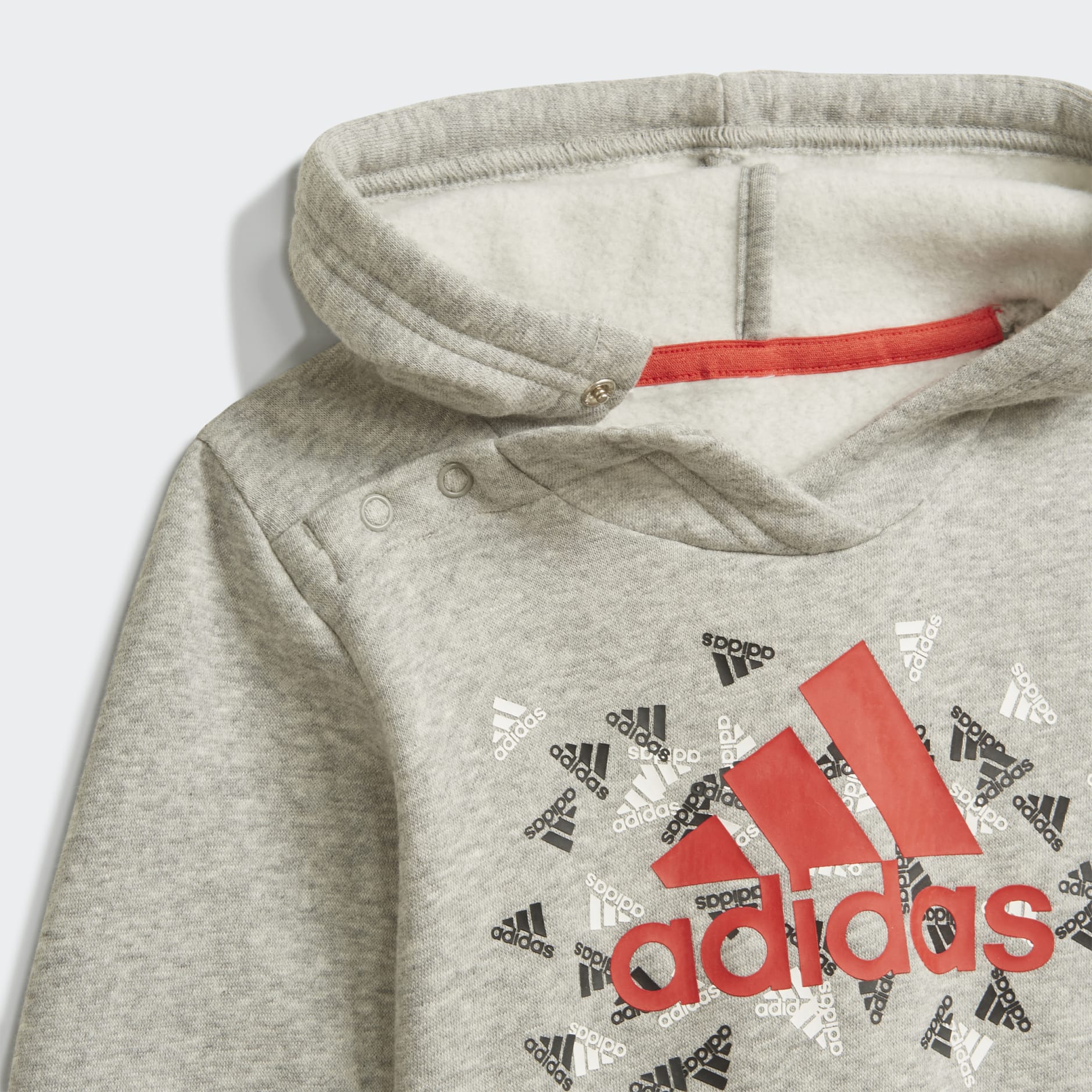 Badge of Sport Graphic Jogger