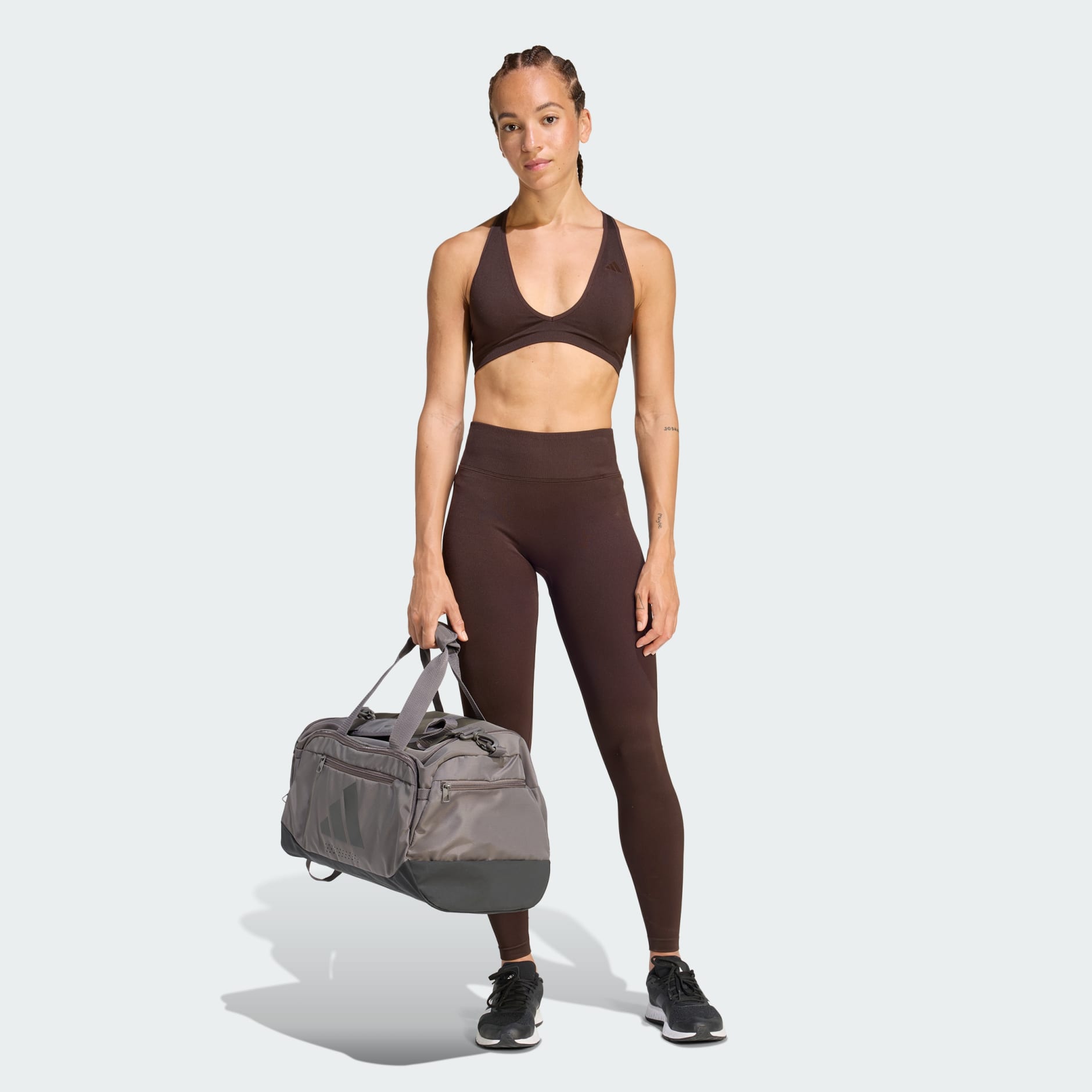 Pleteni grudnjak s laganom razinom potpore Workout Essentials