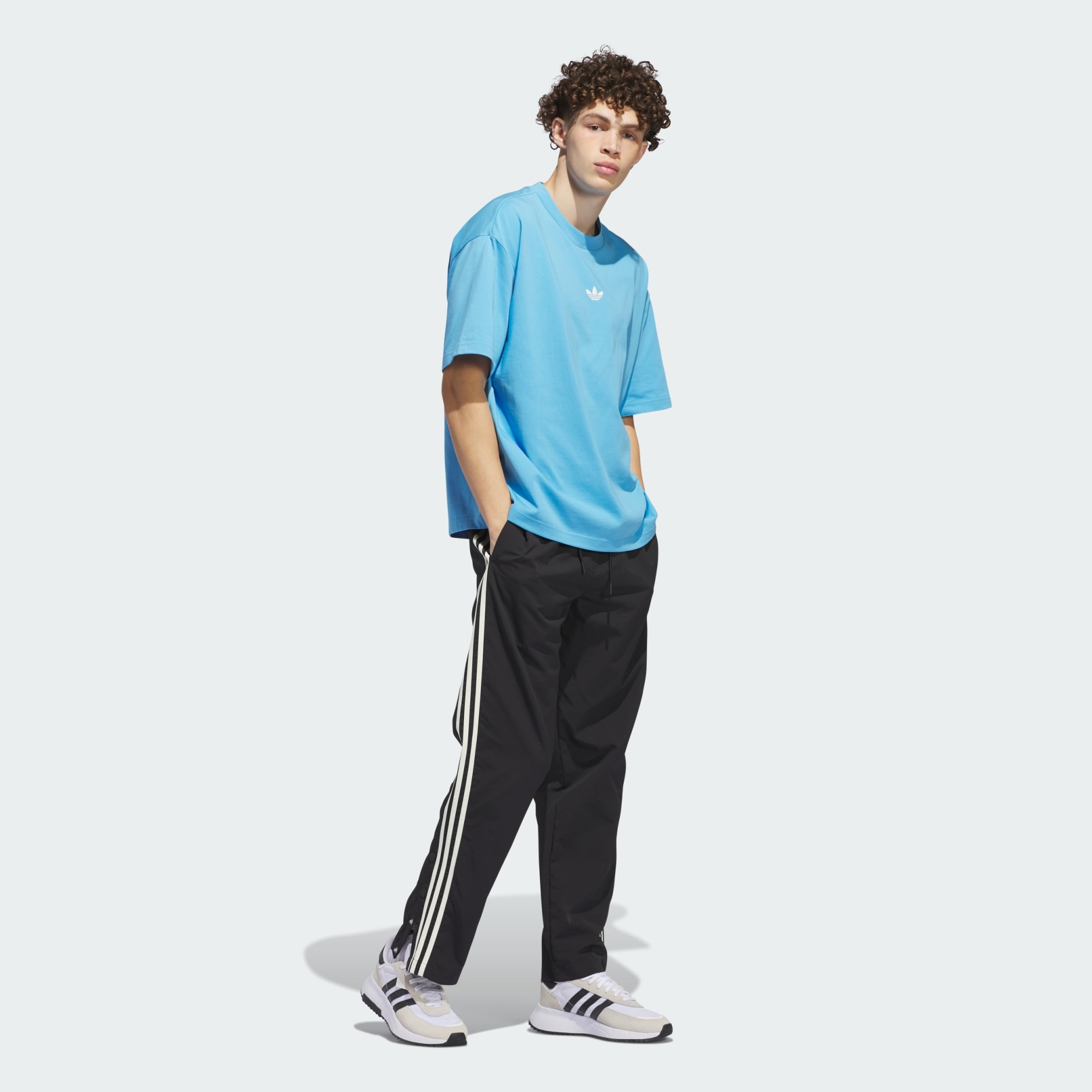 Clothing - Basketball Classic Tee (Gender Neutral) - Blue | adidas 