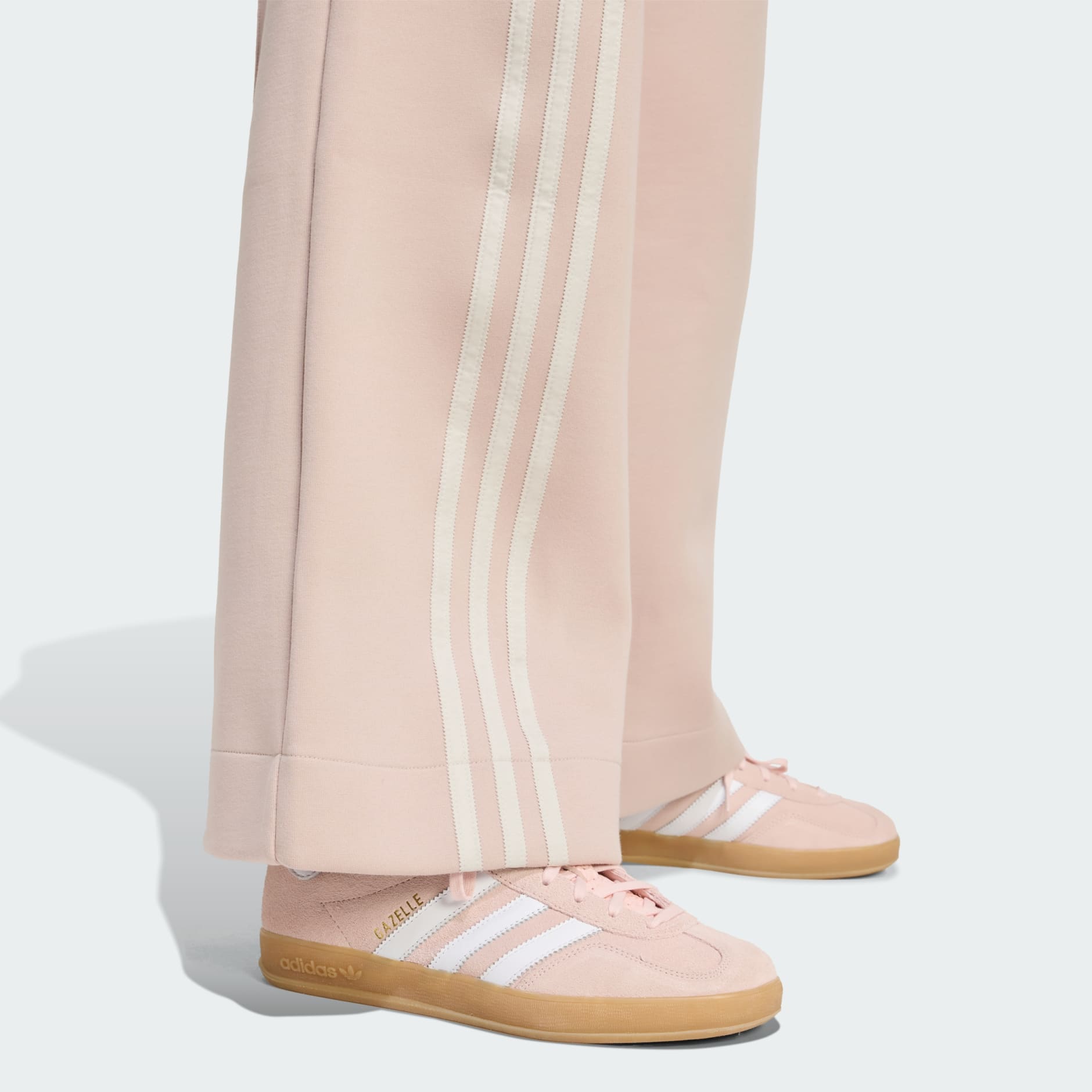 Pantaloni largi Off Placed cu 3 dungi