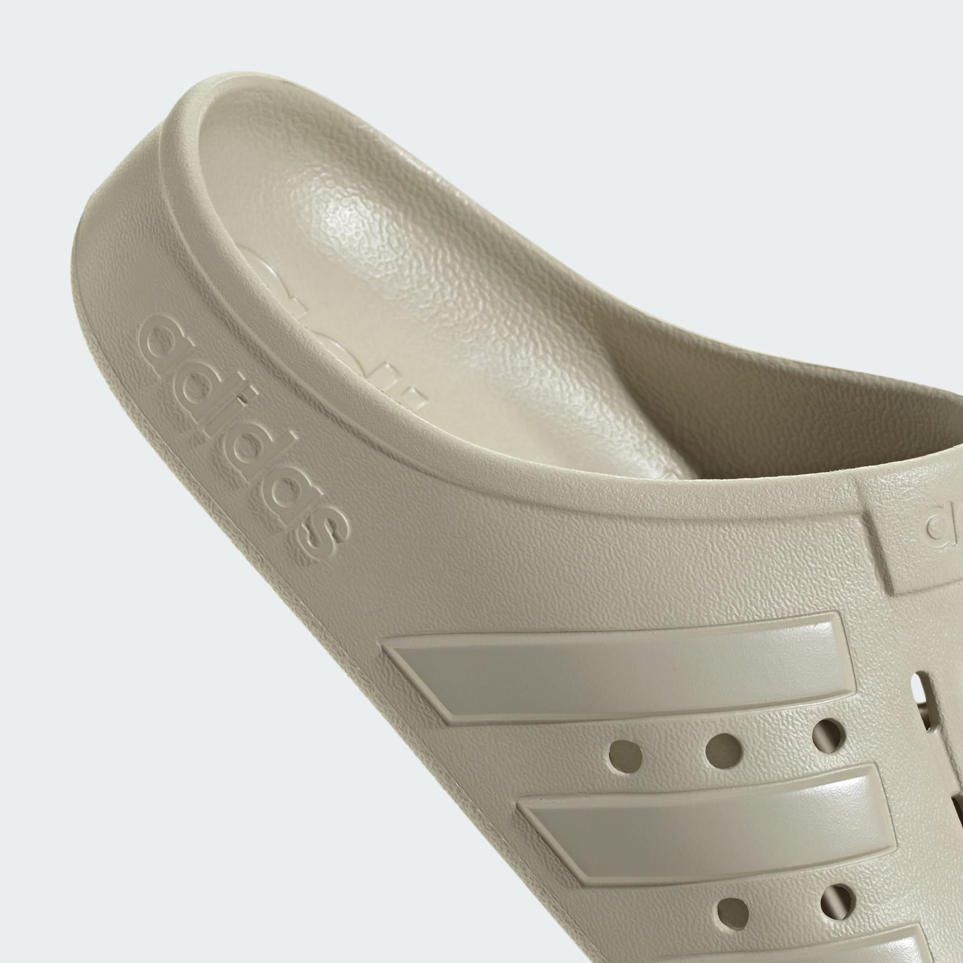 adidas-adilette-clogs-beige-adidas-lk