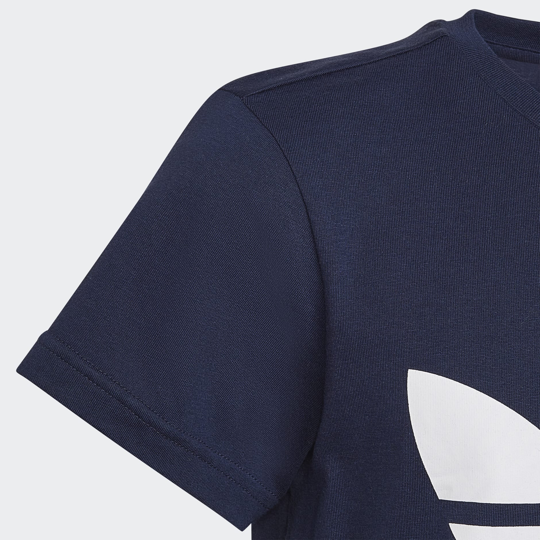 Adidas trefoil best sale t shirt navy