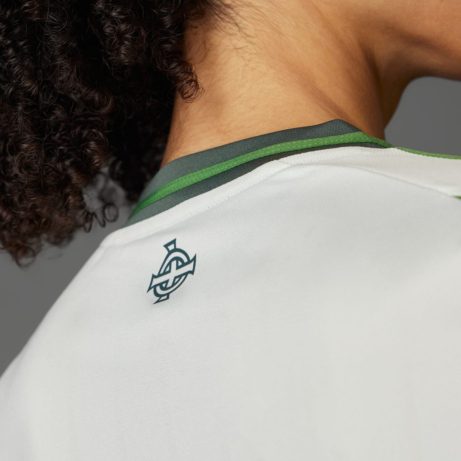 Tricou Northern Ireland 25 Away (echipa feminină)