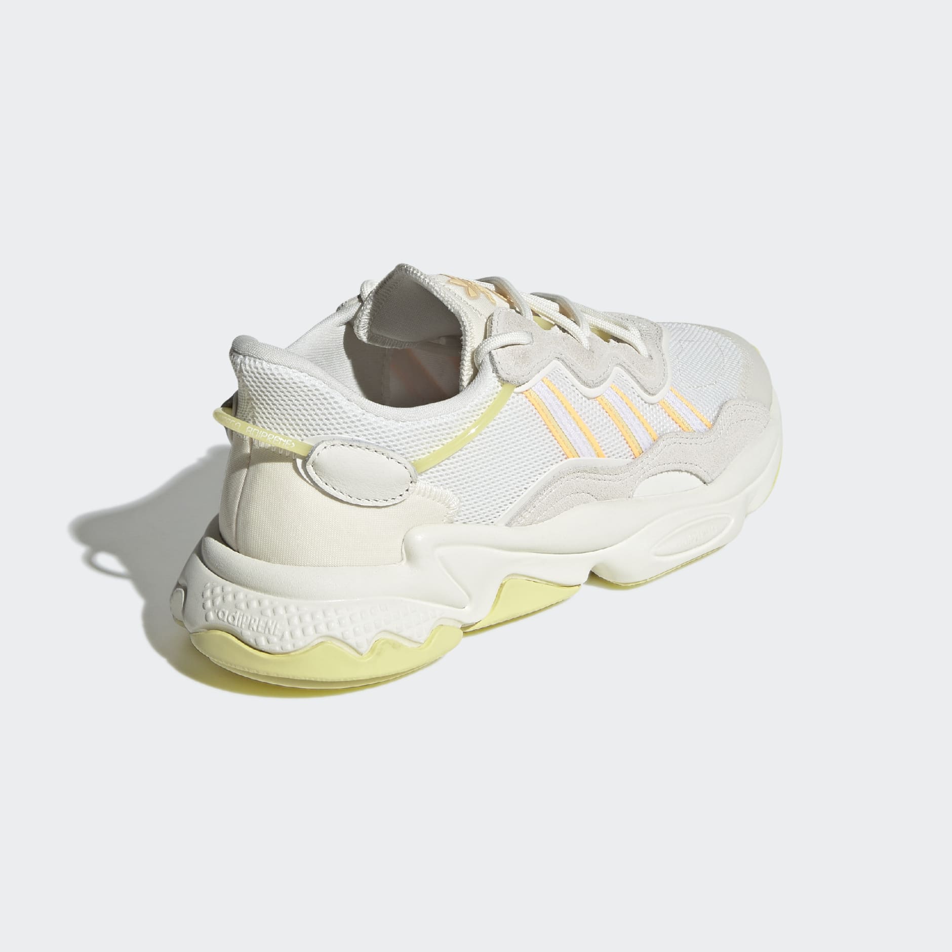 OZWEEGO W