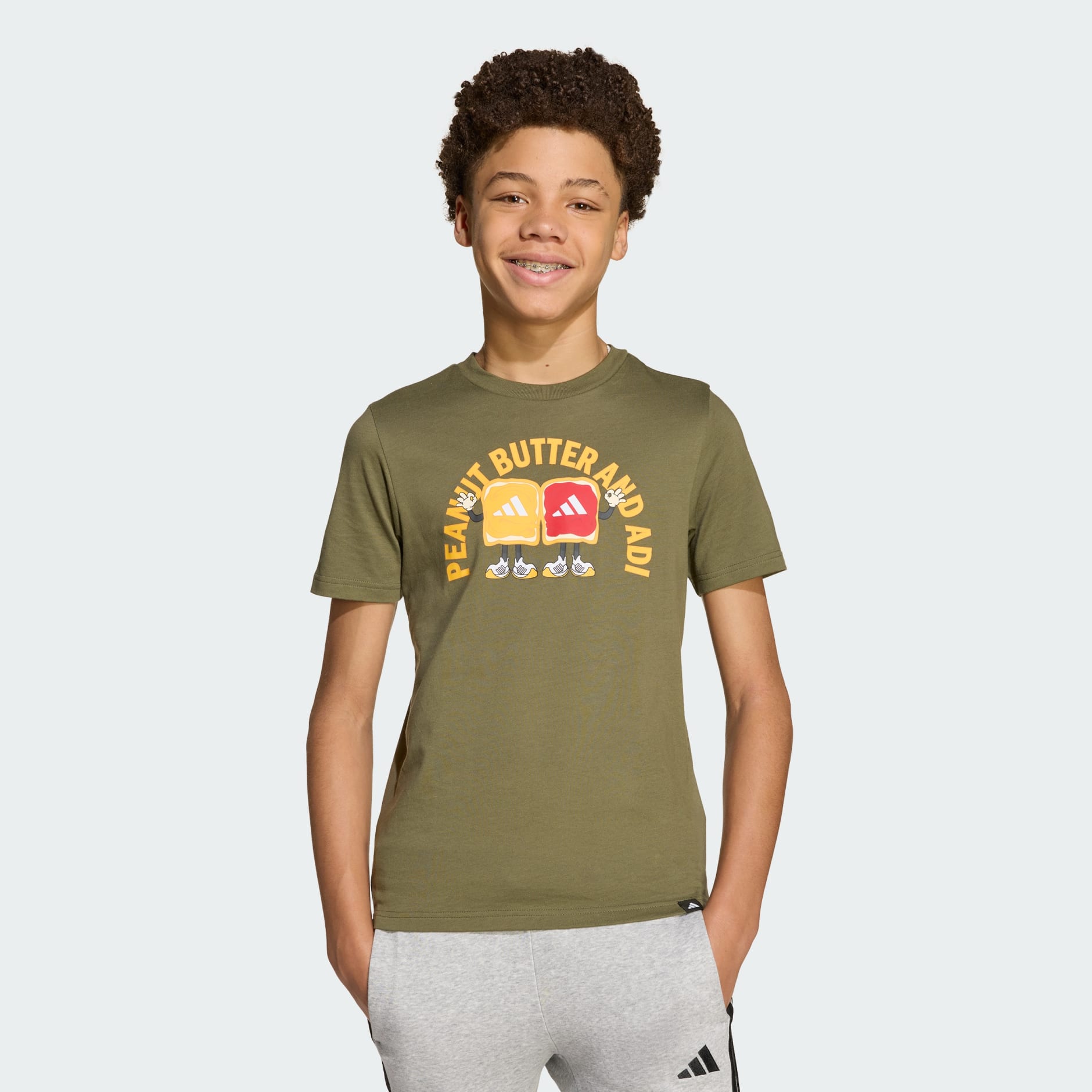 تي شيرت جرافيكي للأطفال برسومات طعام.