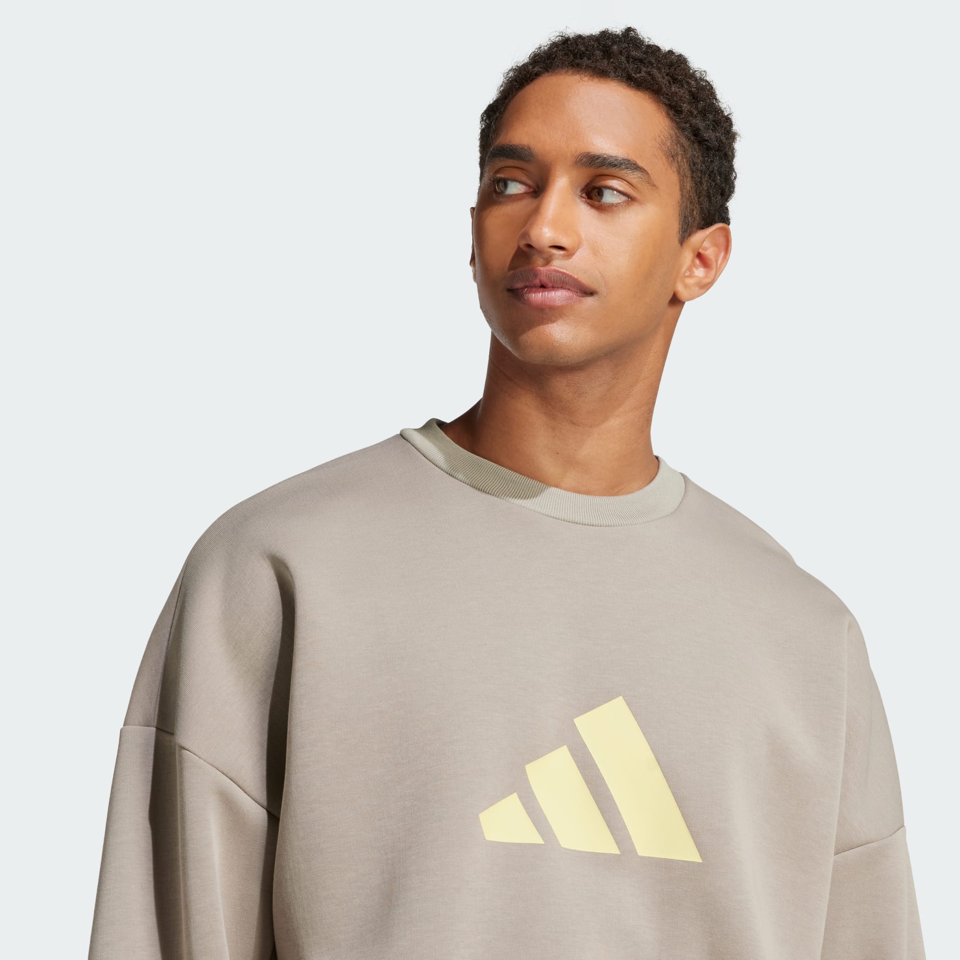 Future Icons 3 Bar Logo Sweatshirt