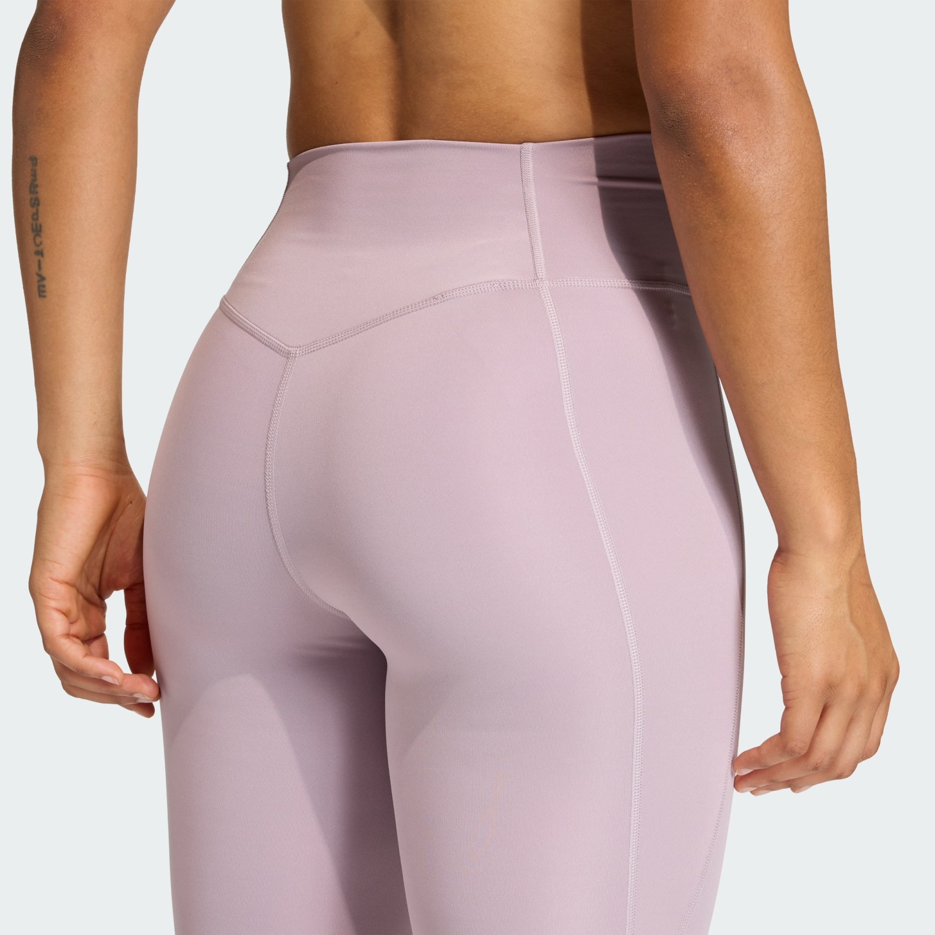 Optim&eacute; Essentials No Front Rise Seam 7/8 Leggings