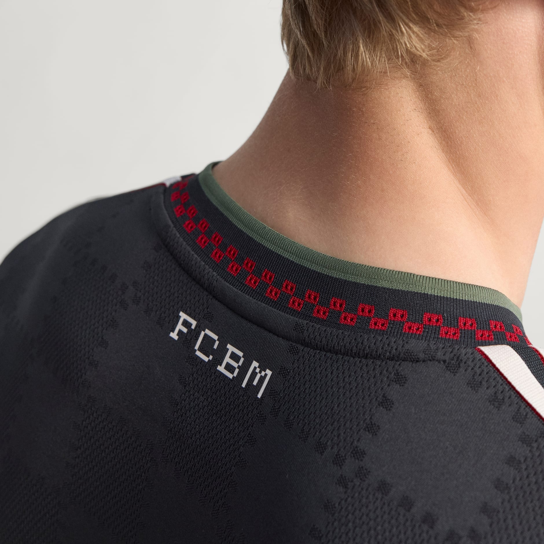 חולצת FC Bayern 25/26 Third Authentic