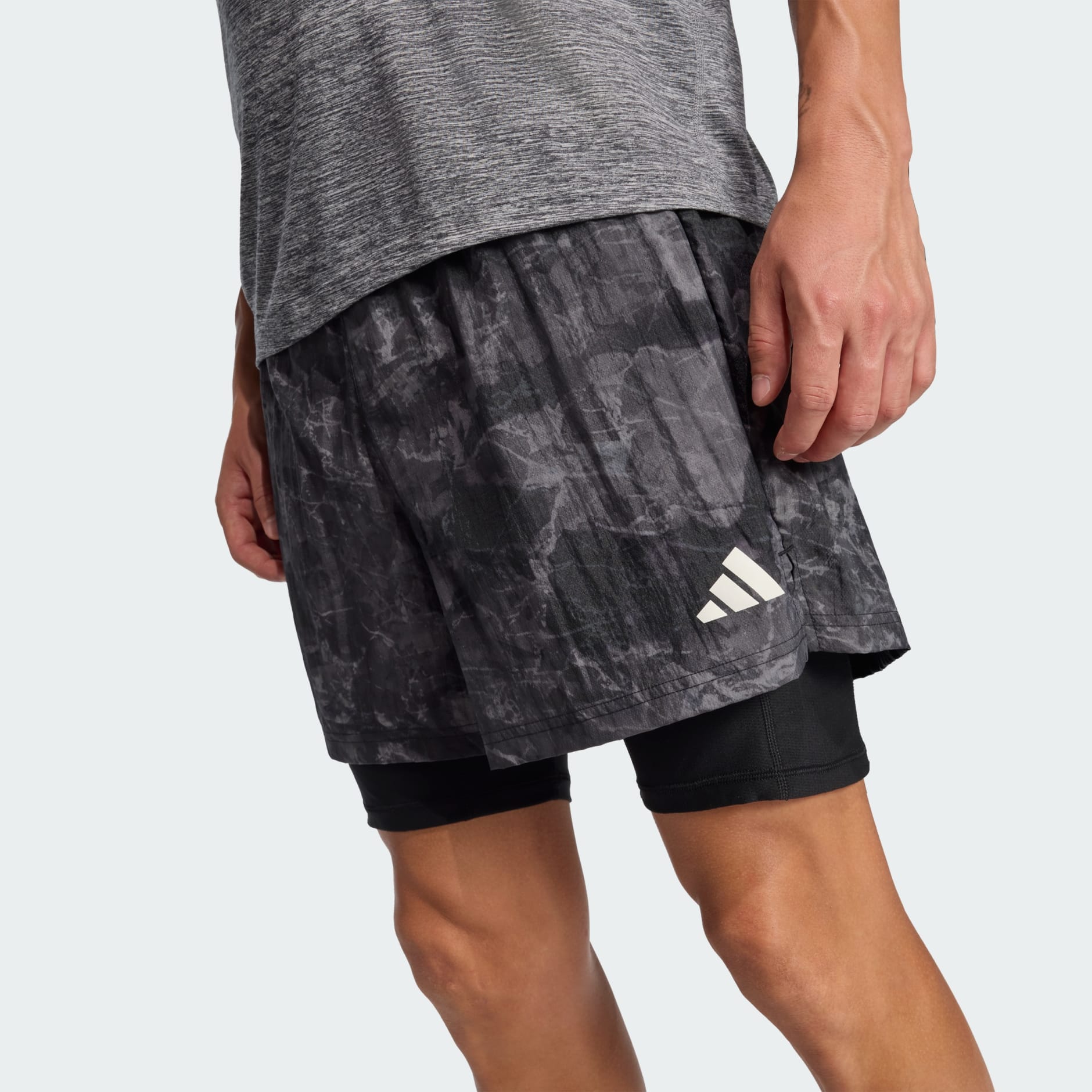 Own The Run 噴染二合一短褲