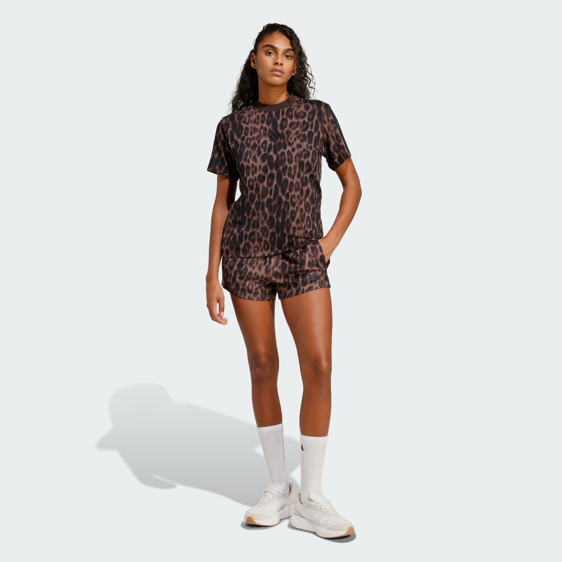 Seasonal Essentials Leopard Print T-Shirt with 3-Stripes