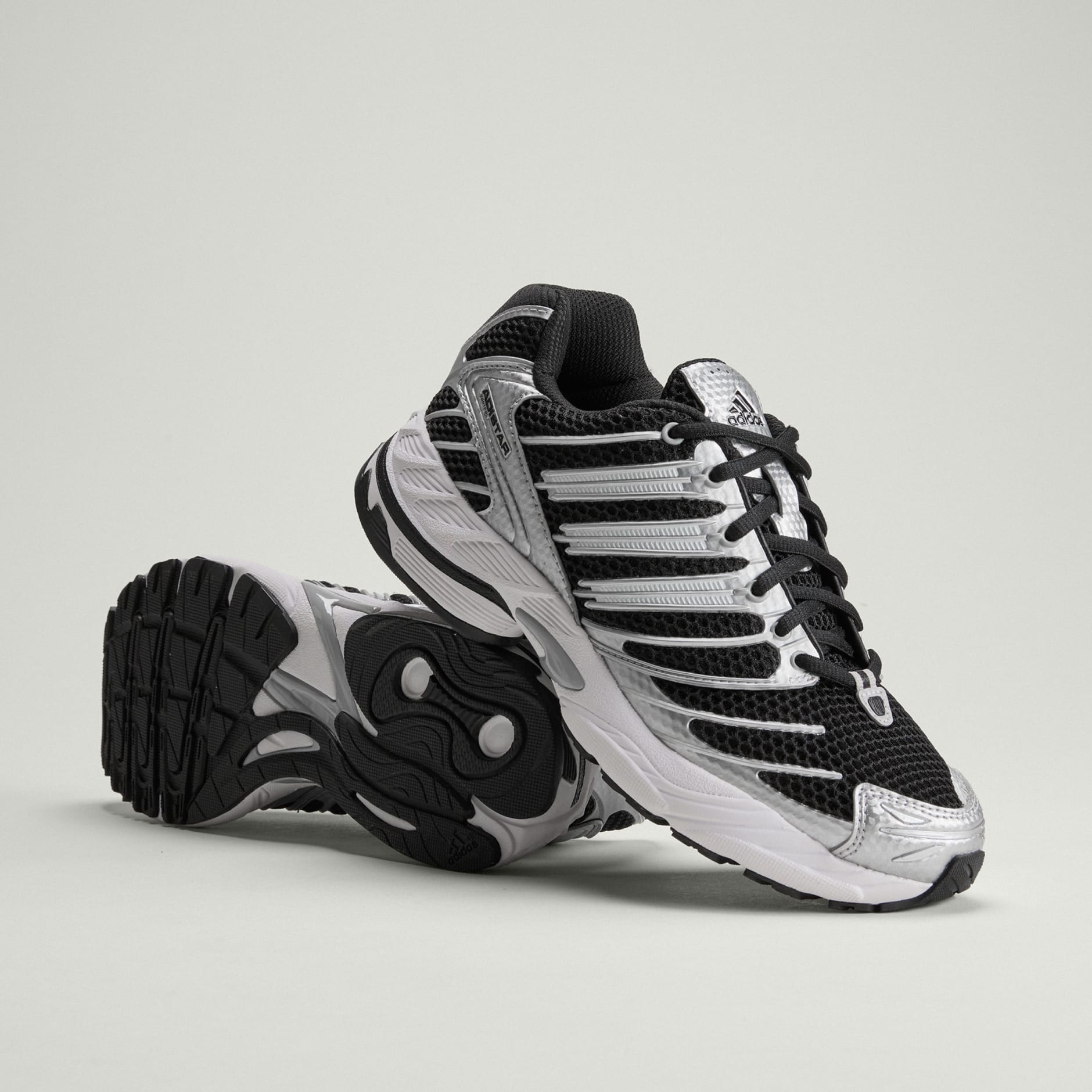 TENIS ADISTAR CONTROL 3