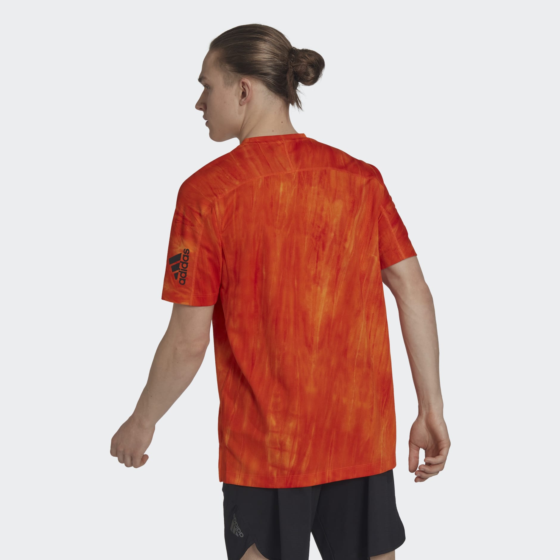 OVERSPRAY GRAPHIC TEE