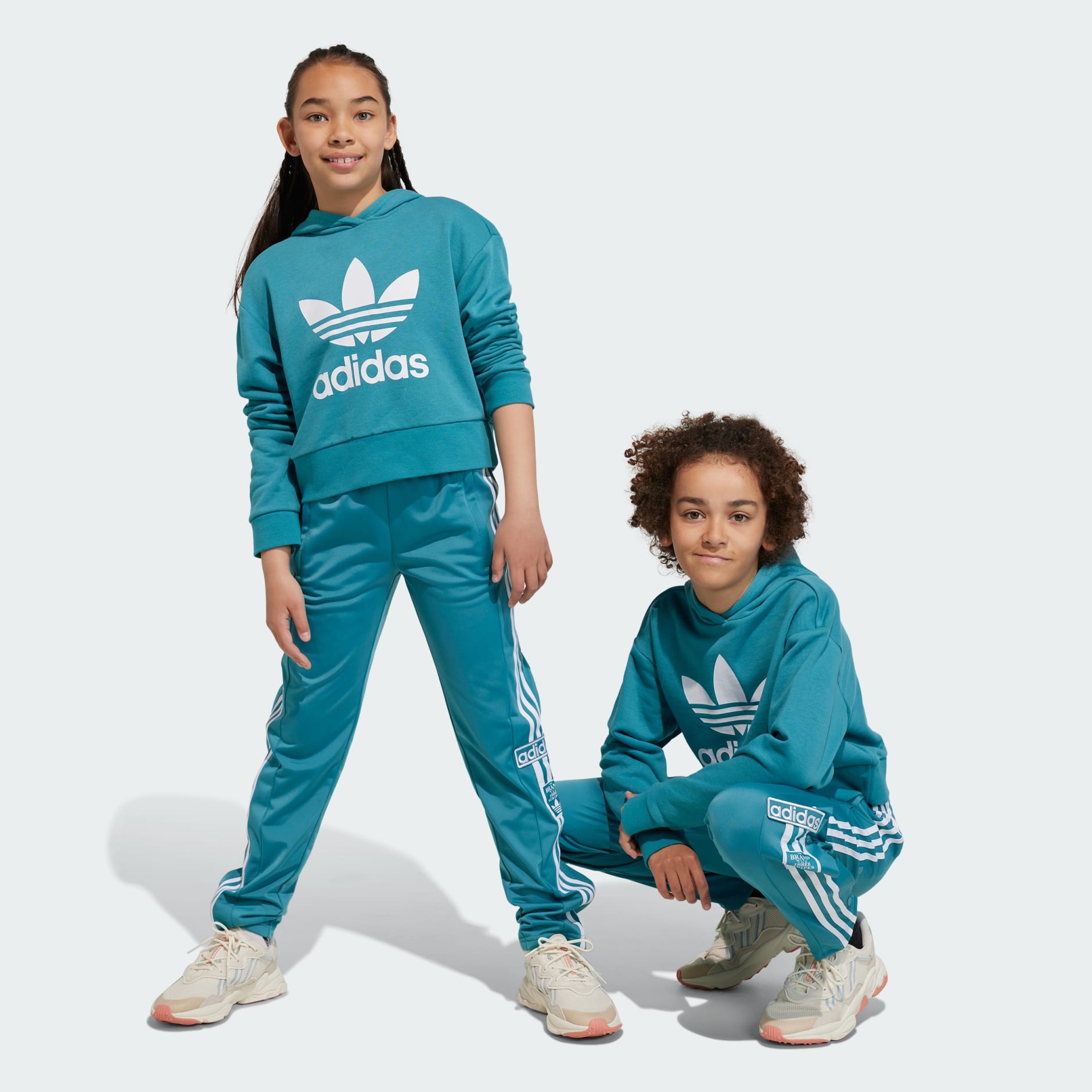Kids Clothing - Adicolor Cropped Hoodie - Turquoise | adidas Qatar