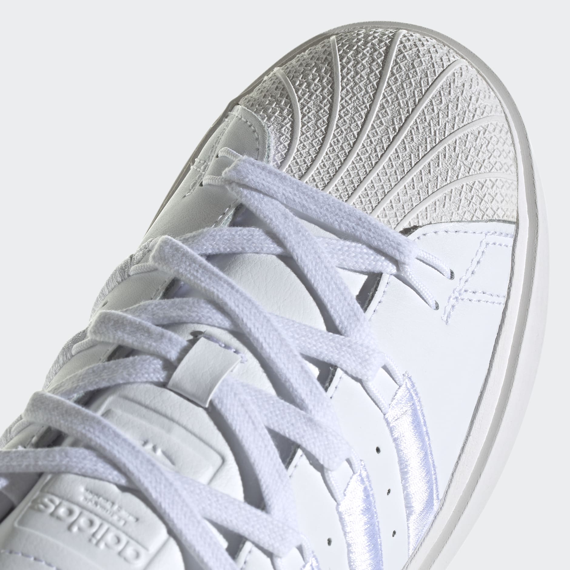 voorjaar Vrijstelling Verzwakken Women's Shoes - Superstar Bonega Shoes - White | adidas Oman