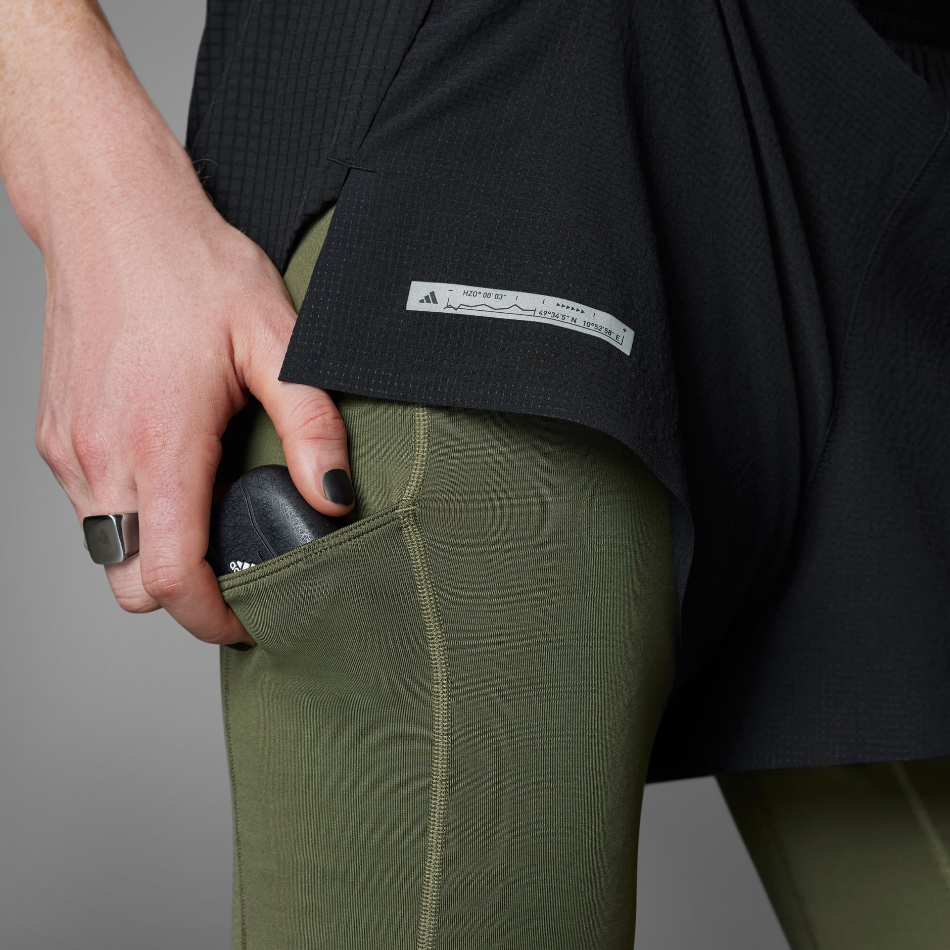 מכנסים קצרים 2 ב-1 Ultimateadidas 