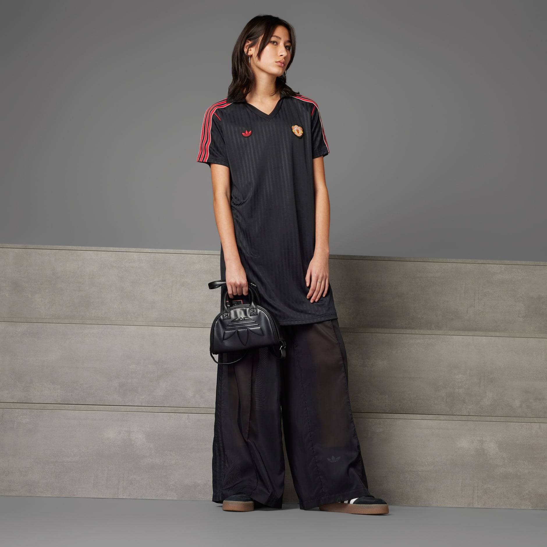 Manchester United Terrace Icons Dress - Black | adidas Hong Kong