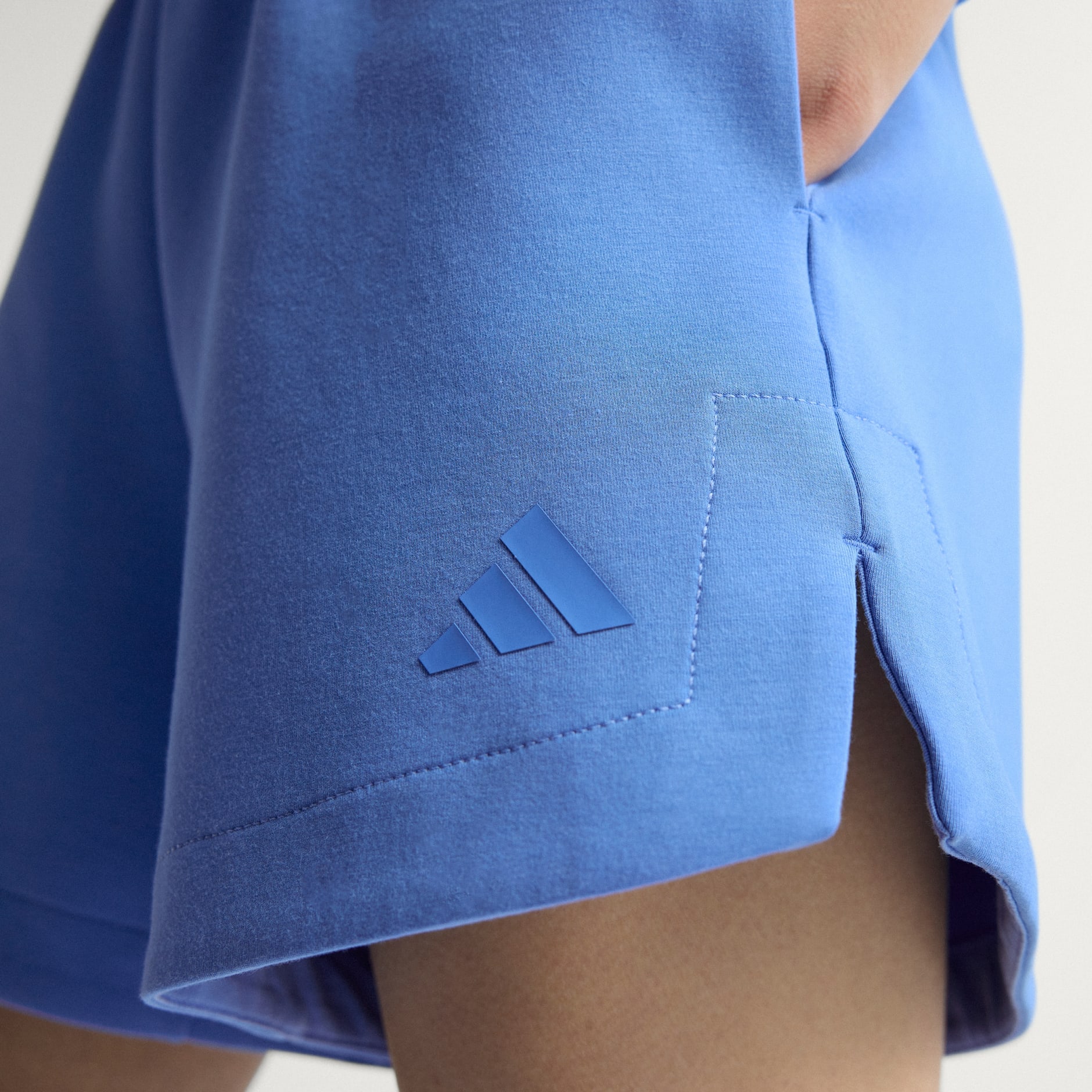 Pantaloni scurți largi Soft Lux