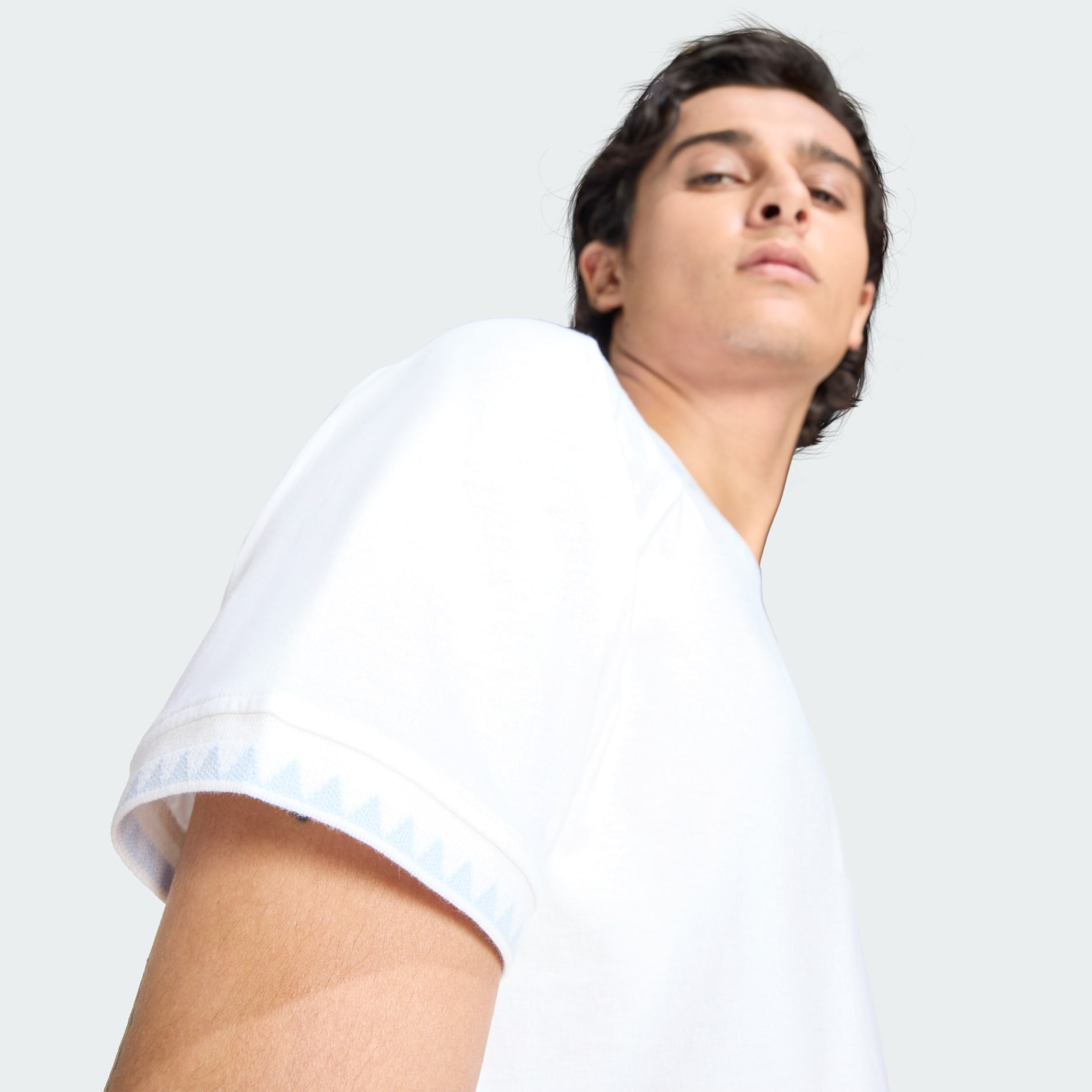 TRICOU CHEST STRIPES ENGINEERED COLLAR