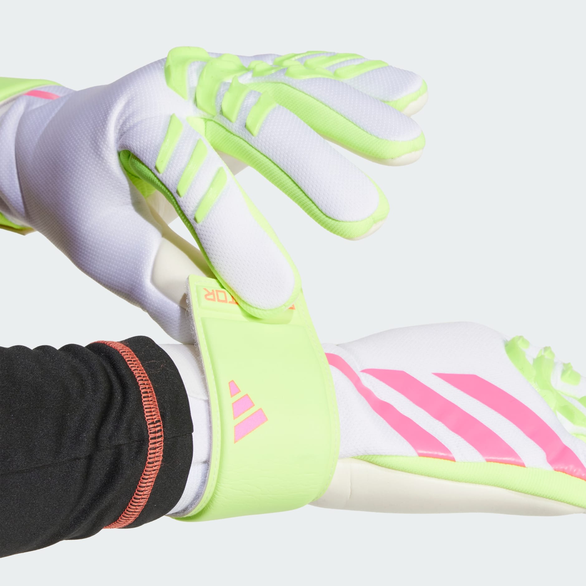 Predator League Goalkeeper Gloves