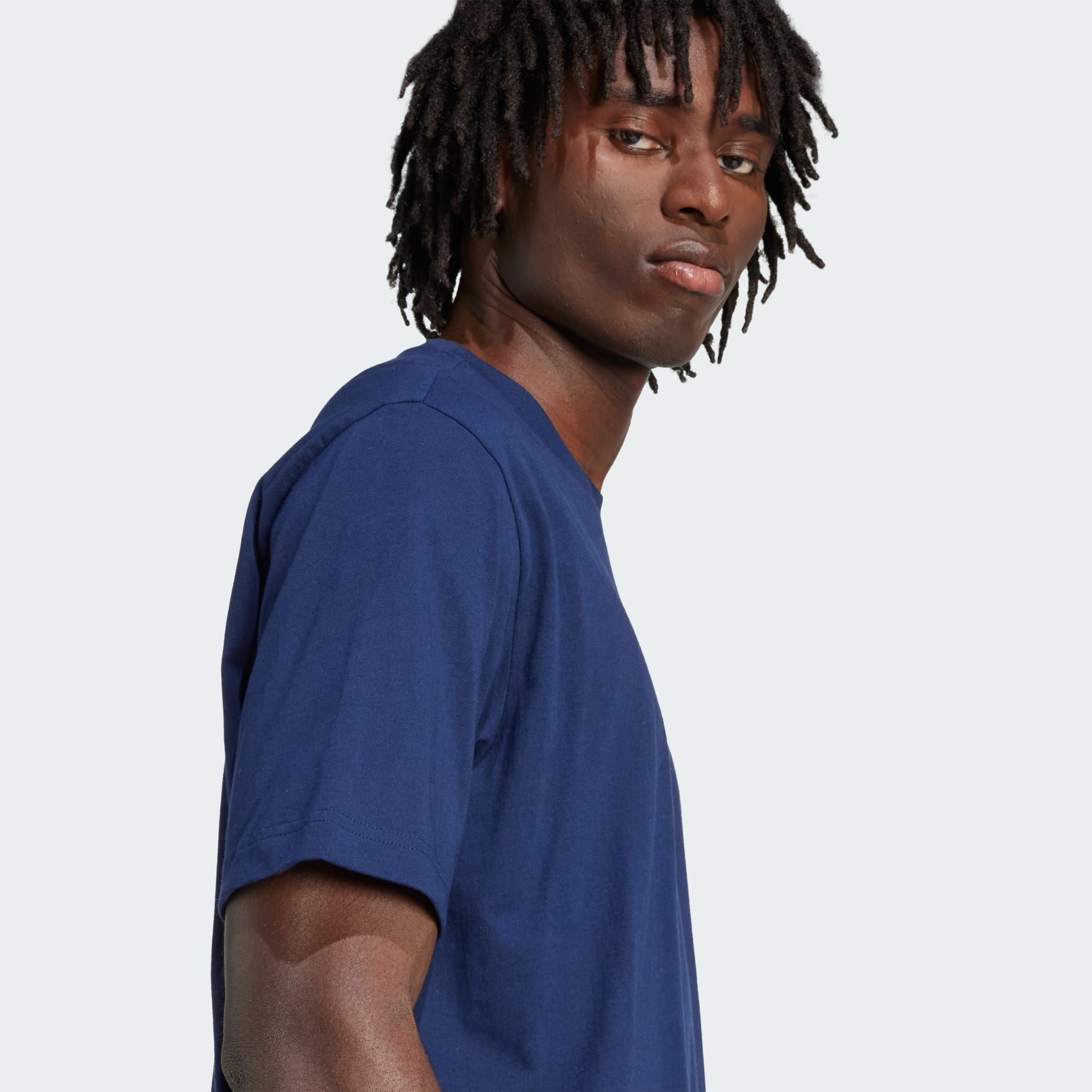 تيشيرت واسعة