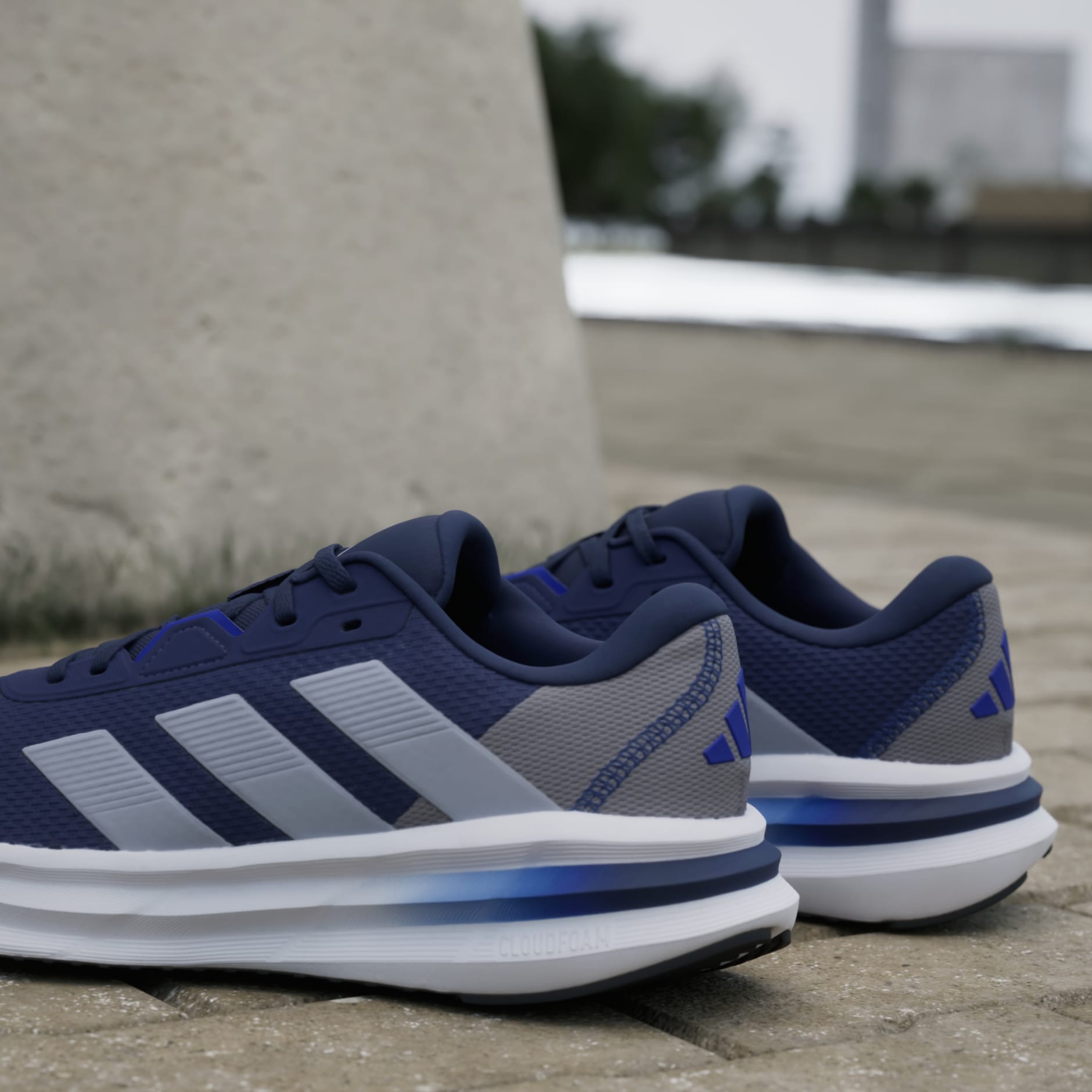 Run 70s Running Shoes Adidas White Blue Yellow Shoes Adidas
