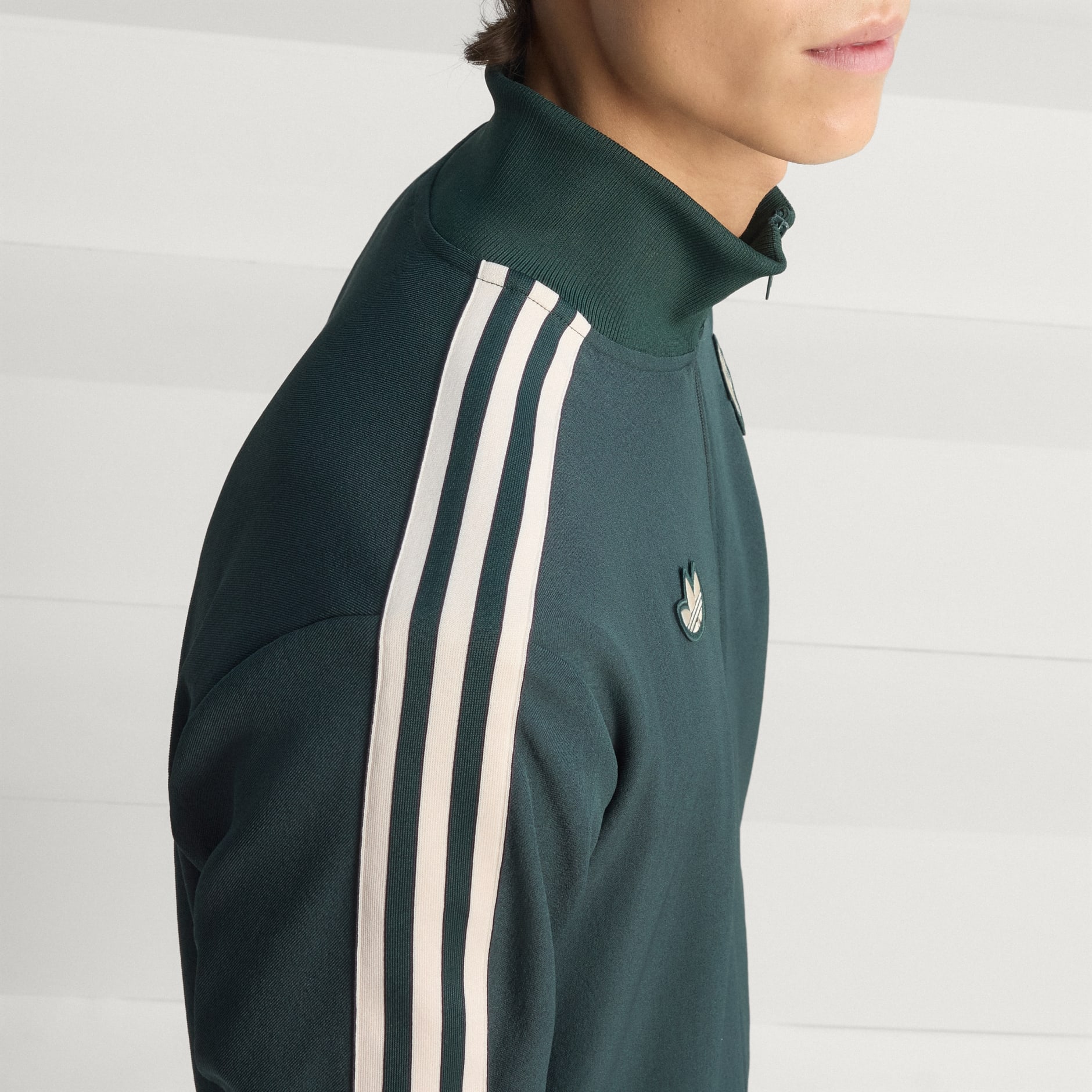 【値下げ中】Juventus Terrace Icon Top Mサイズ ユベントス TERRACE ICON トラックトップ／サッカーショップKAMO