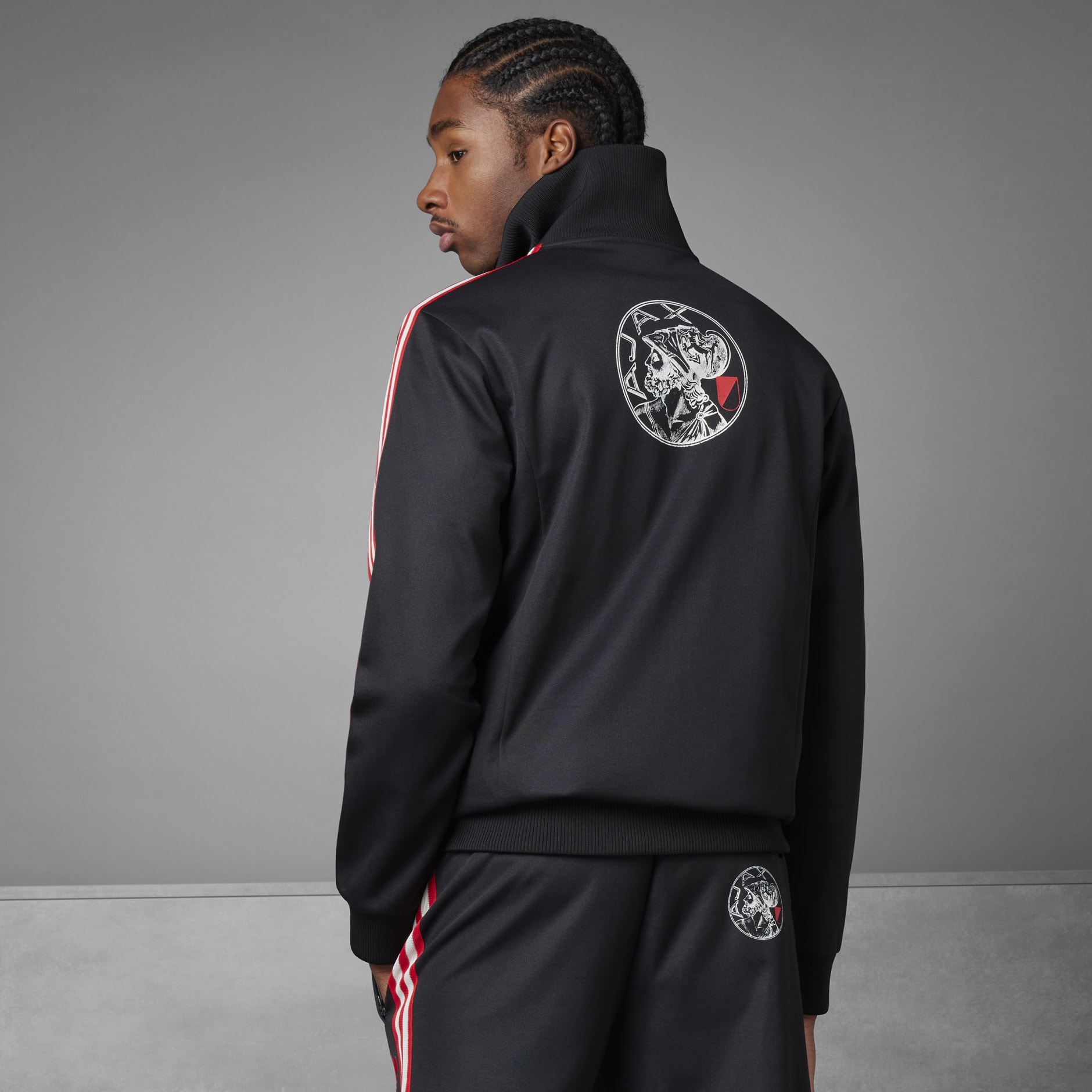 Vijf Openbaren koppeling Men's Clothing - Ajax Amsterdam OG Track Jacket - Black | adidas Kuwait