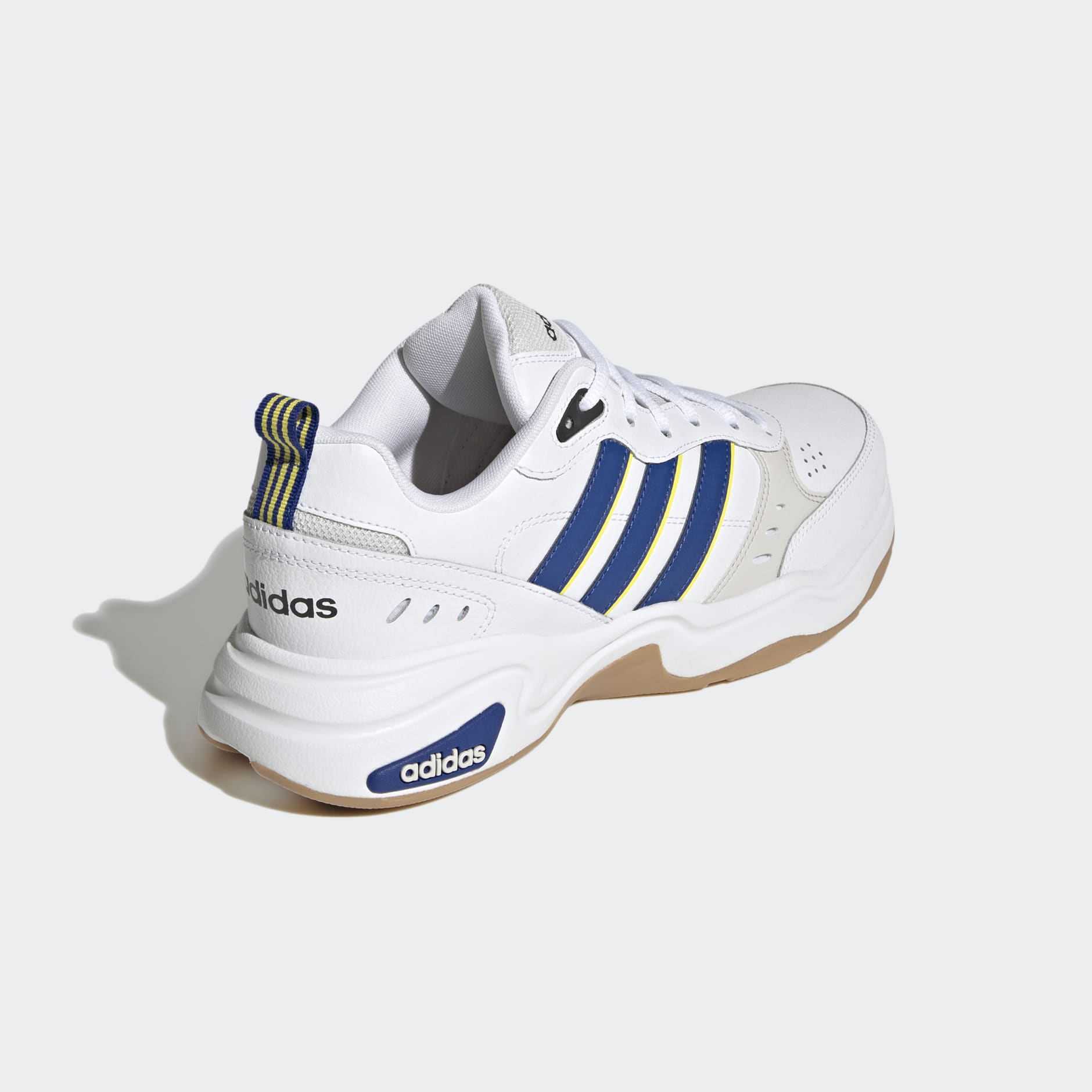 strutter adidas white