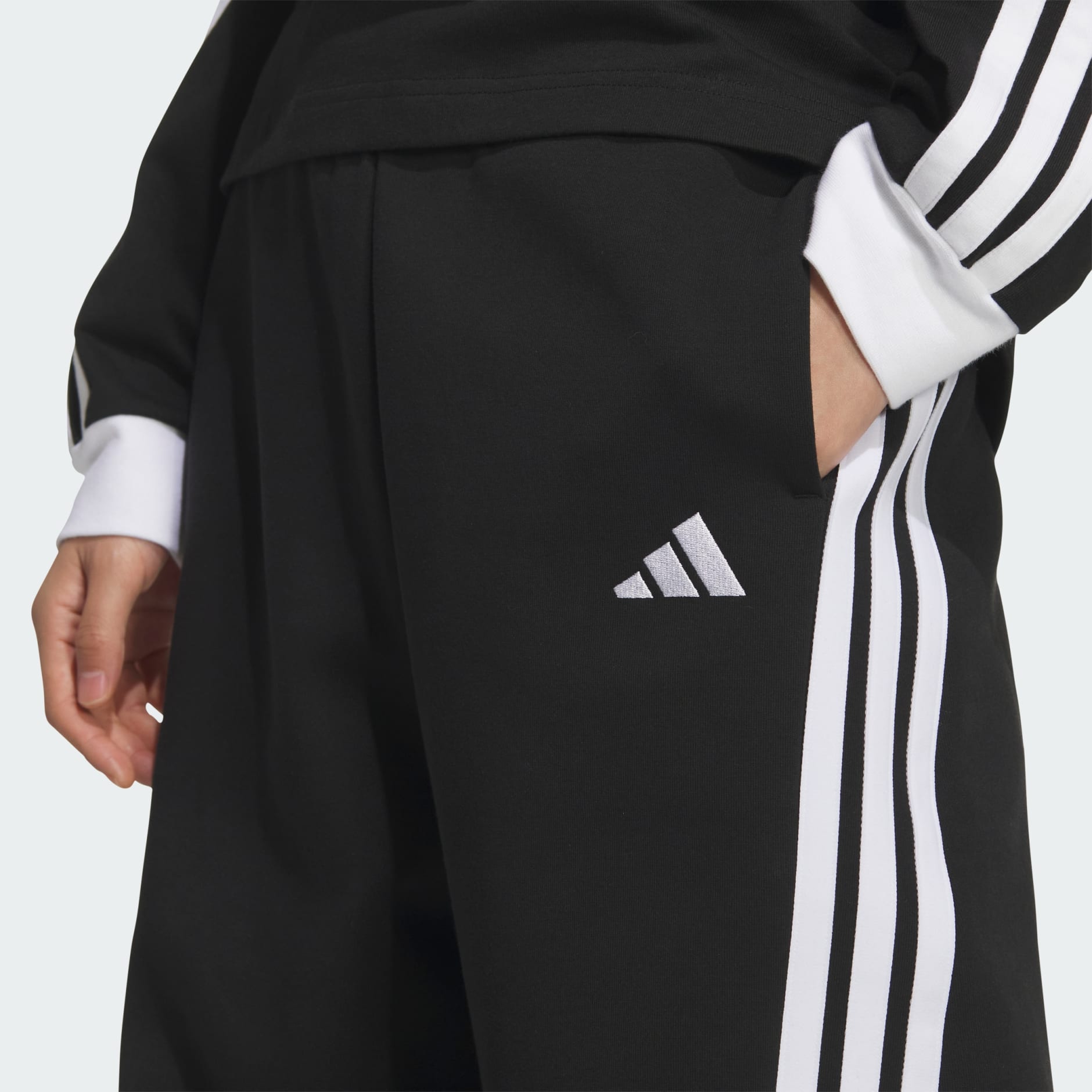 Women Story Double Knit Banana Trousers