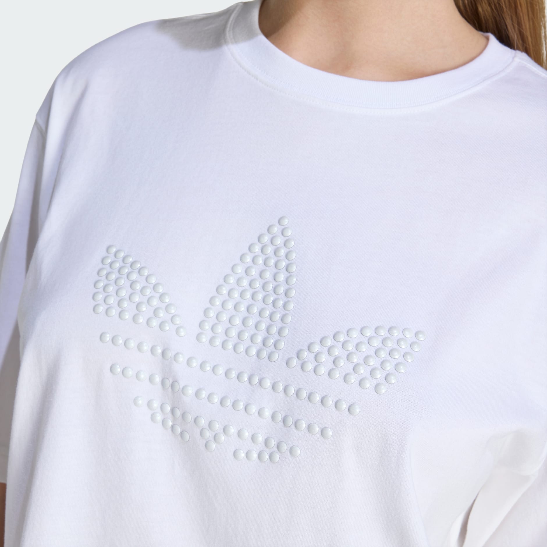 PEARL TREFOIL TEE