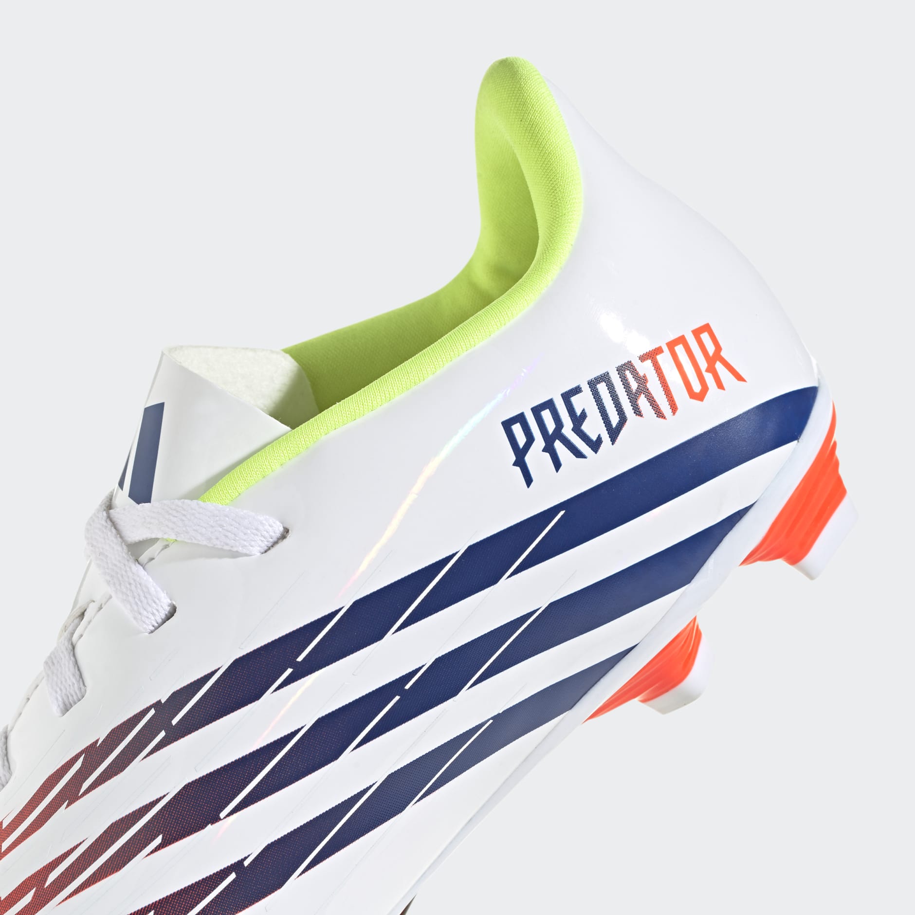 PREDATOR EDGE.4 FxG J