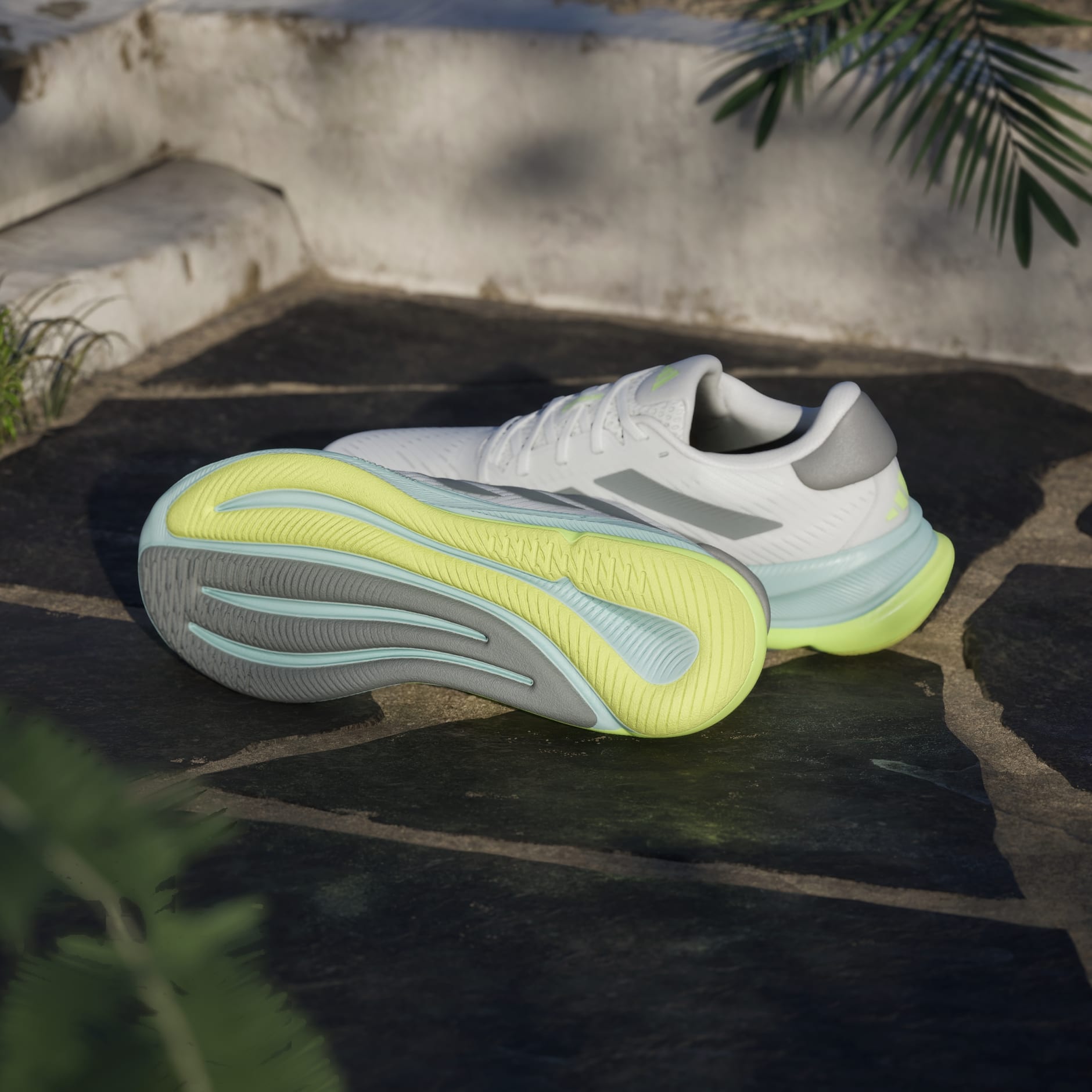 Supernova Ease 運動鞋