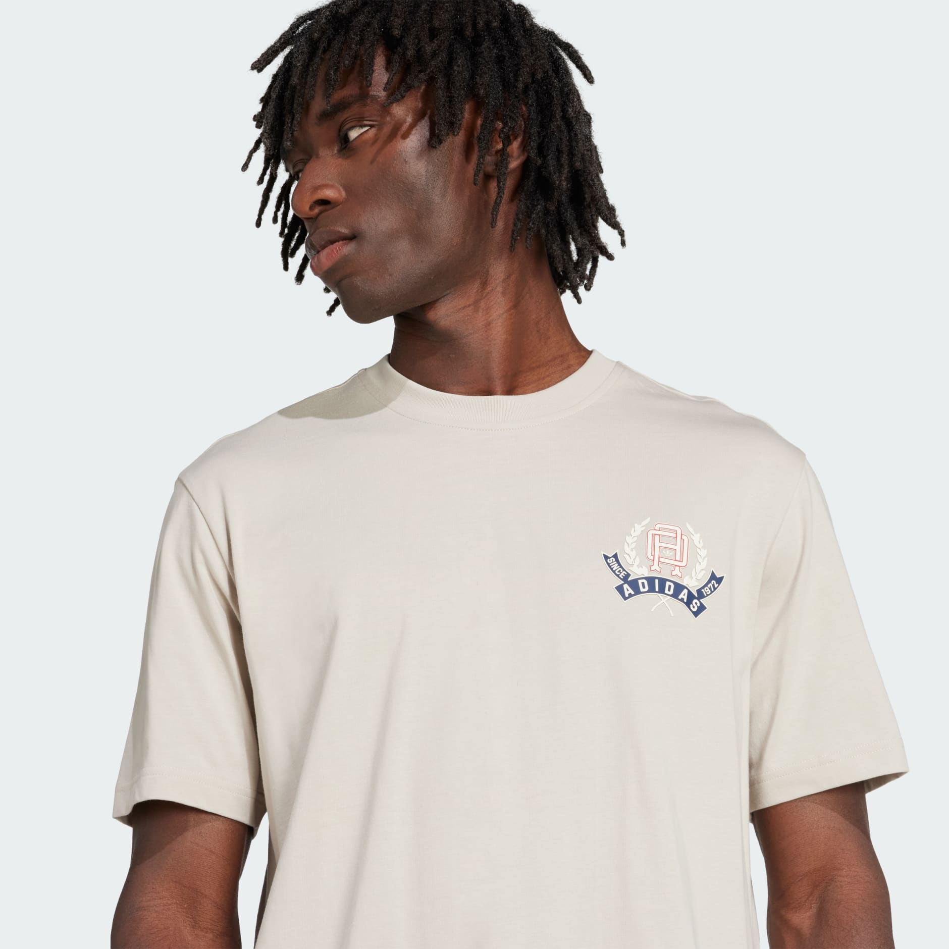 تيشيرت واسعة