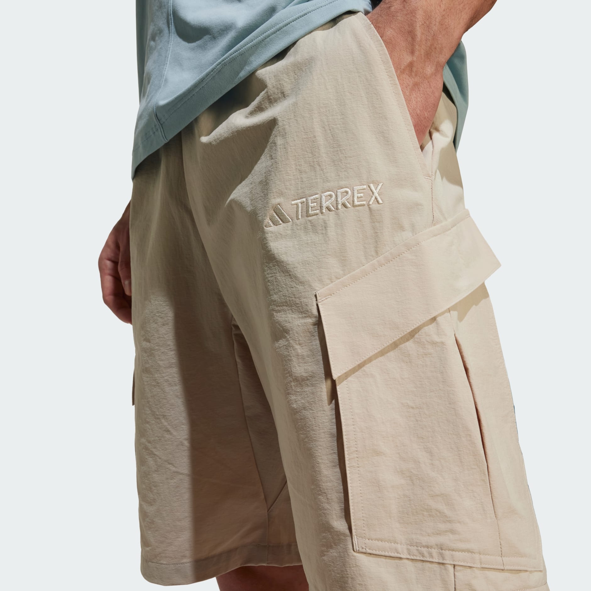 Kratke cargo hlače Terrex Xploric