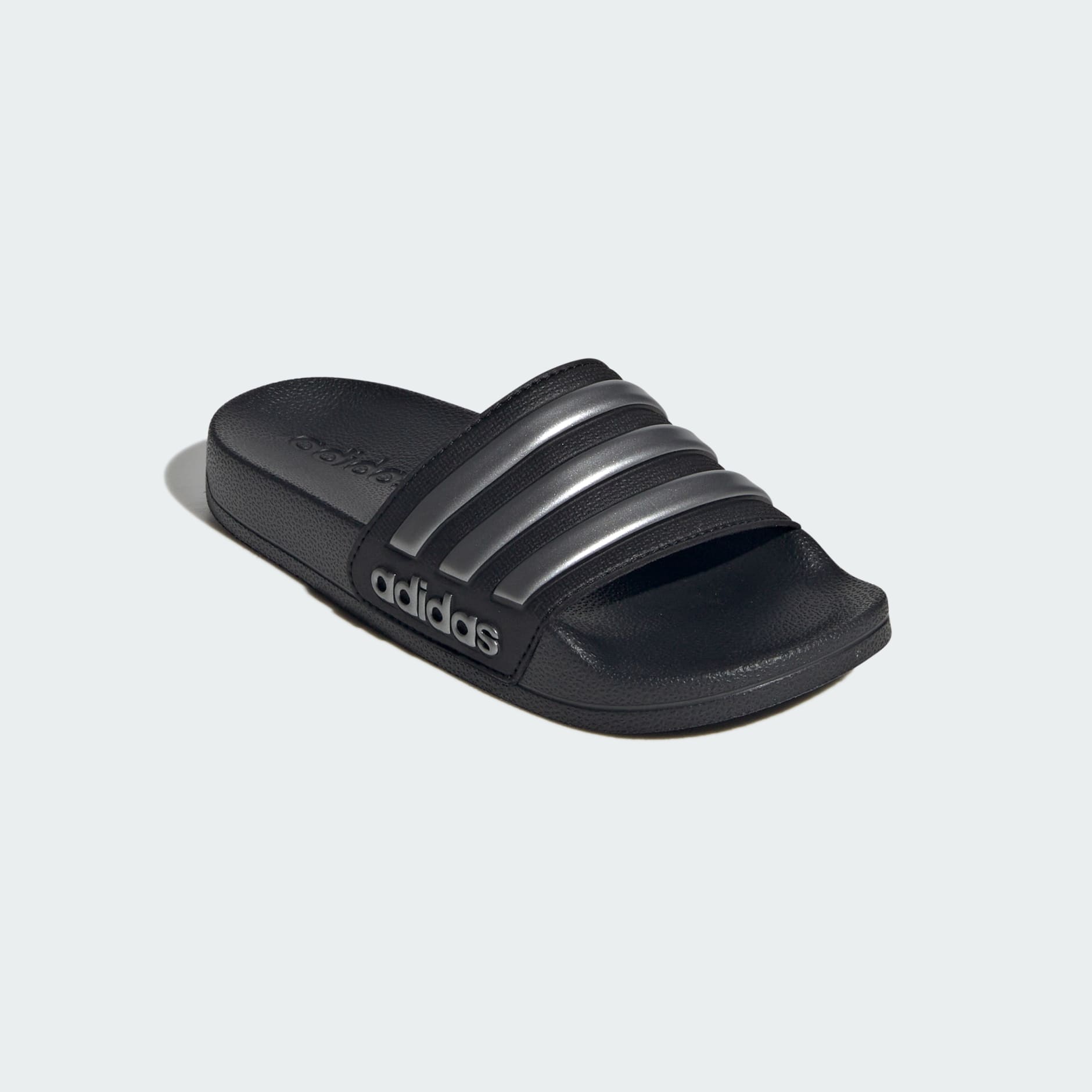 ADILETTE SHOWER SLIDES