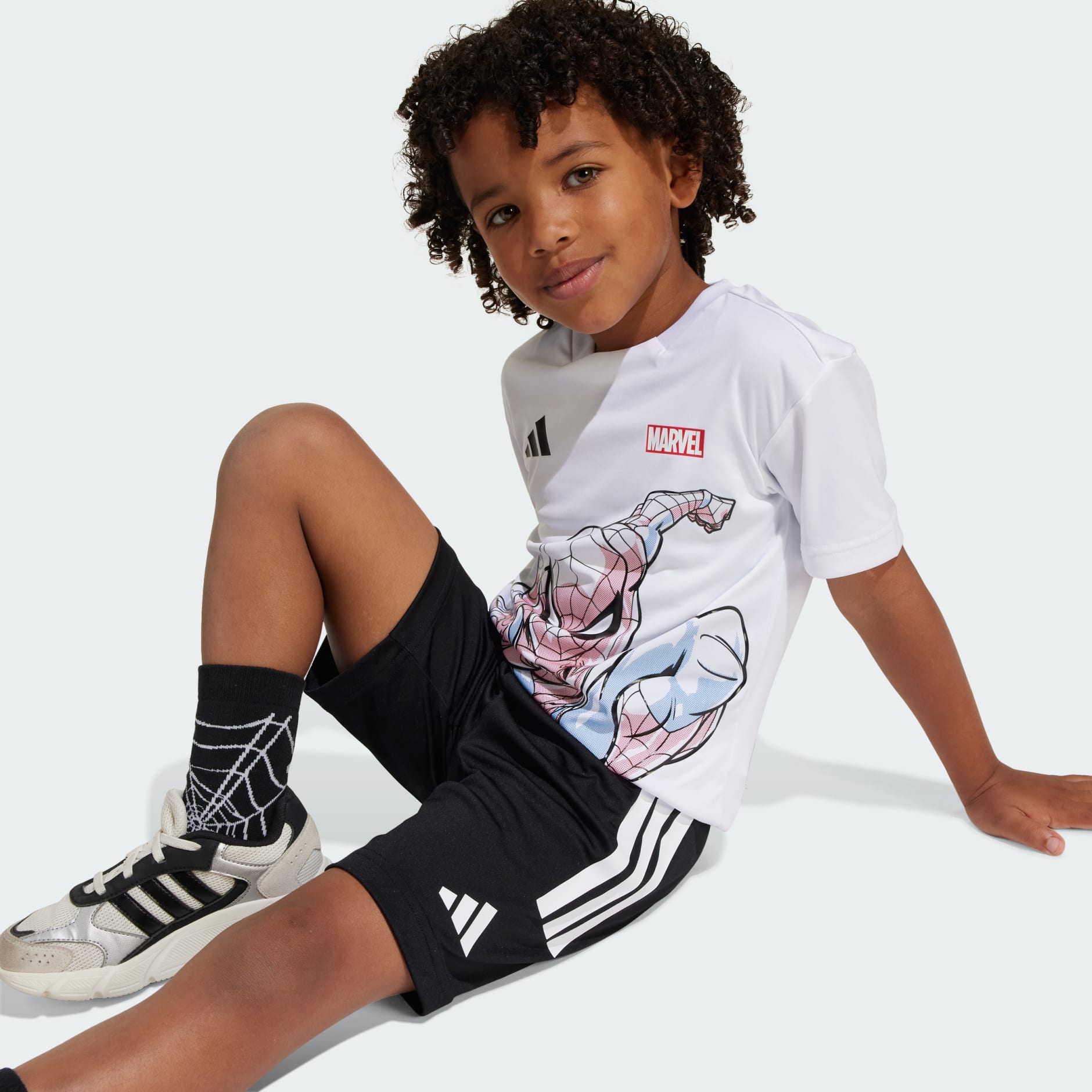 KOMPLET S MAJICOM ADIDAS MARVEL SPIDER-MAN