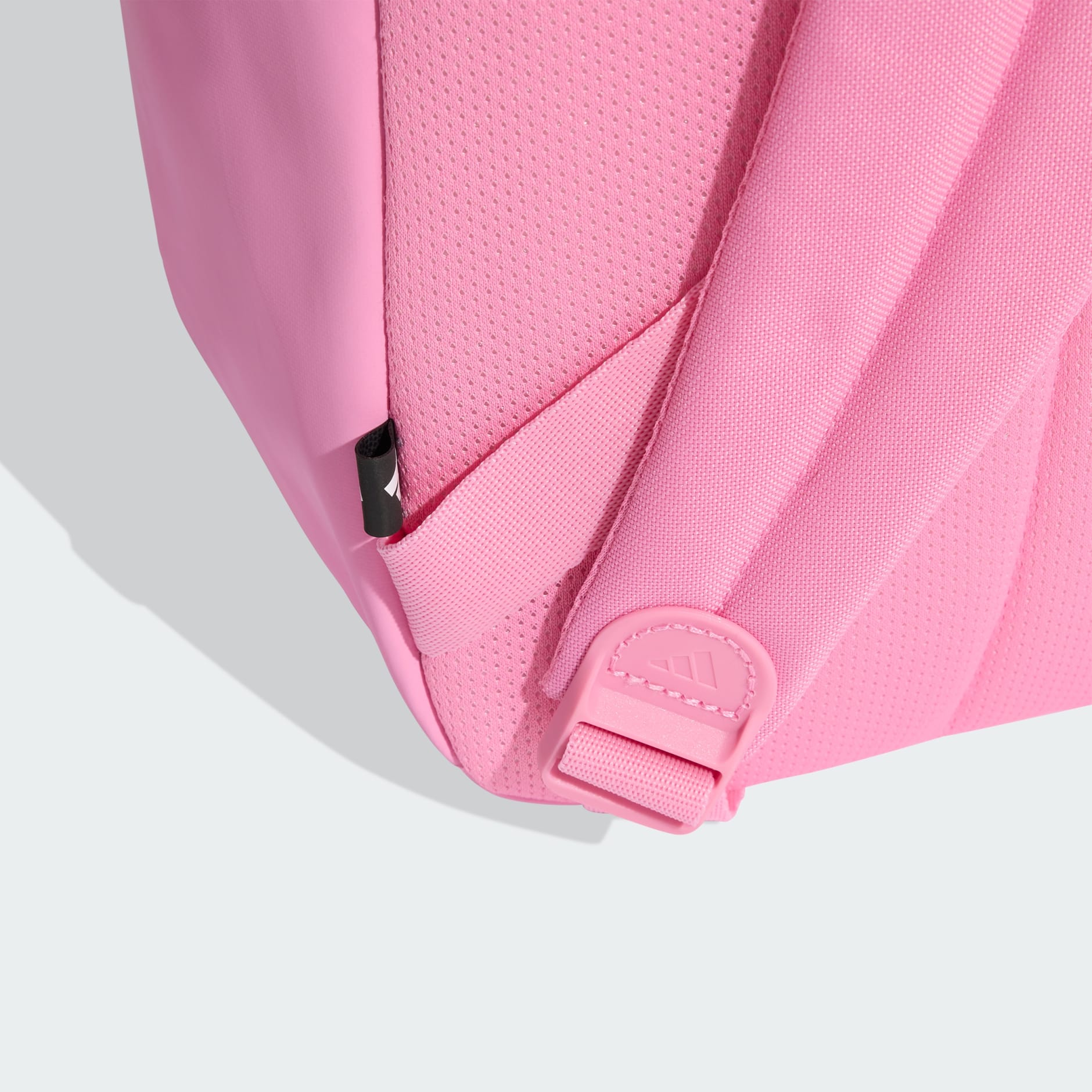 Rucsac clasic cu 3 dungi pentru &icirc;nceperea școlii