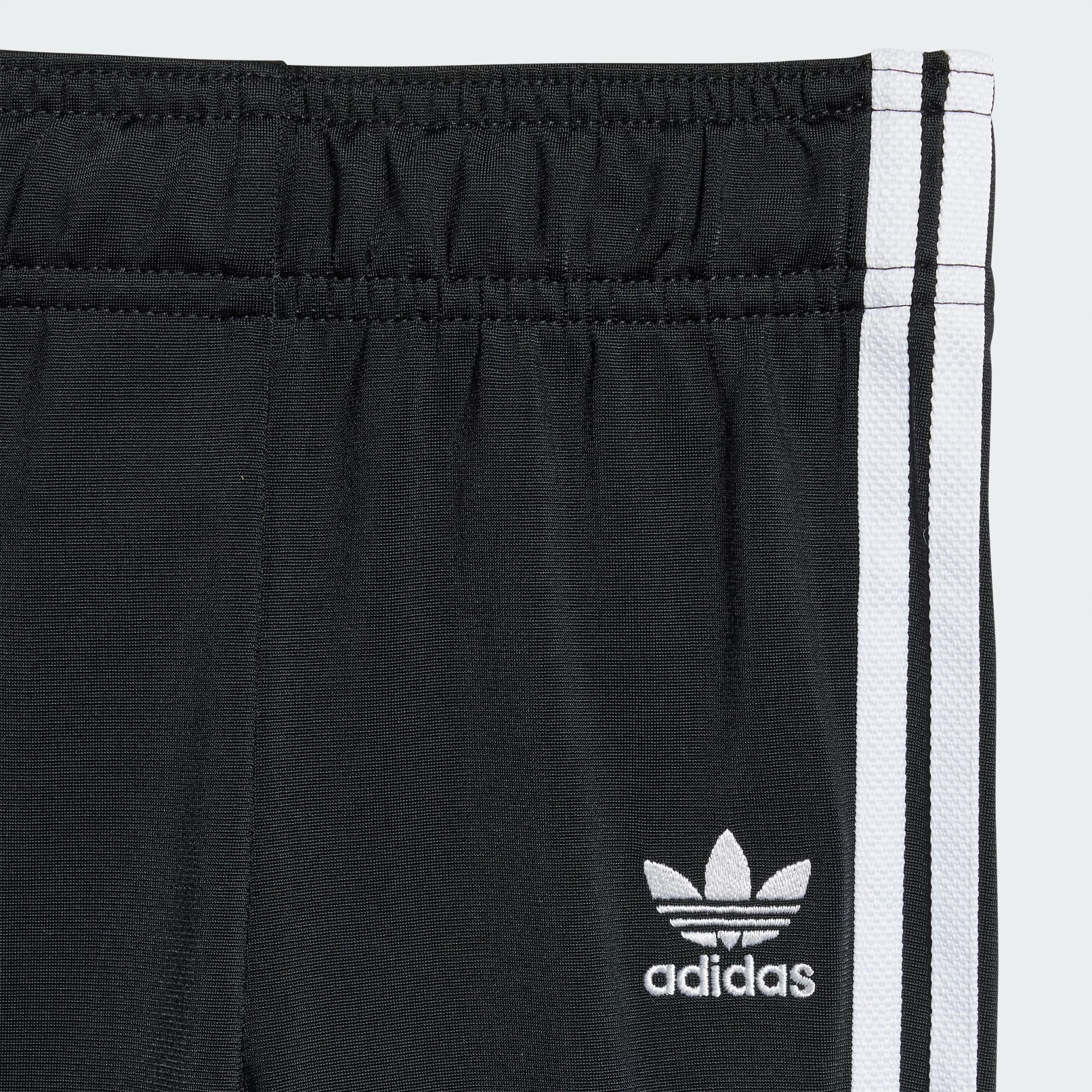 Clothing - Adicolor SST Track Suit Kids - Black | adidas South Africa