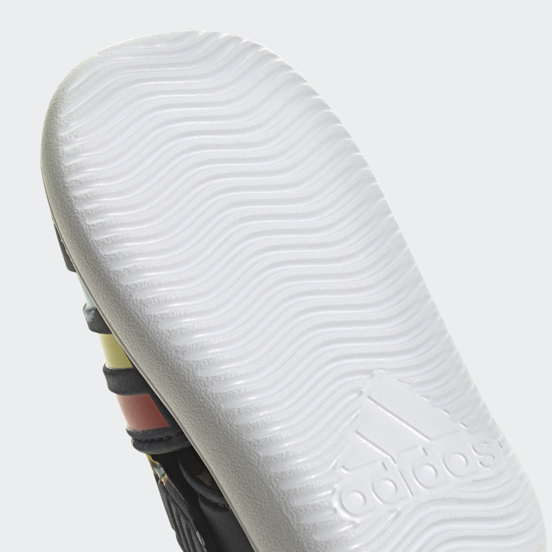 Water Closed-Toe Summer Sandals