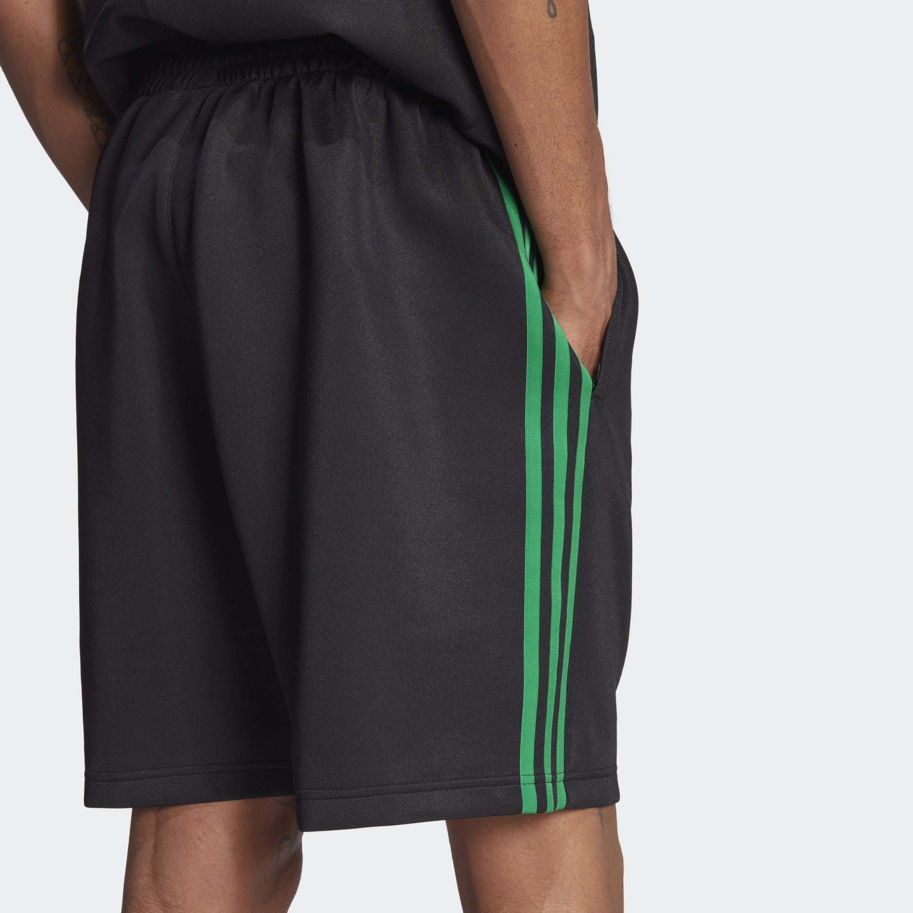 Black shorts 2025 with green stripes