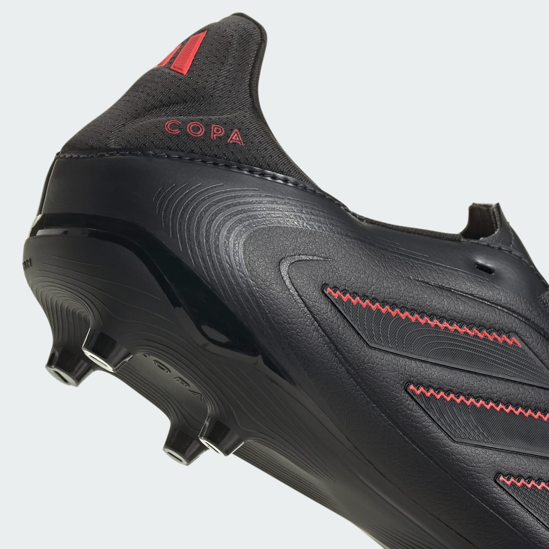 Ghete Copa Pure 3 League pentru teren dur/multi-teren