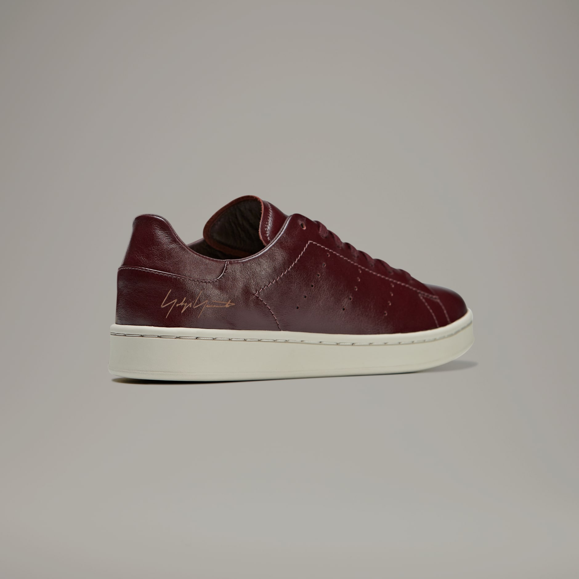 Adidas stan smith total red hotsell