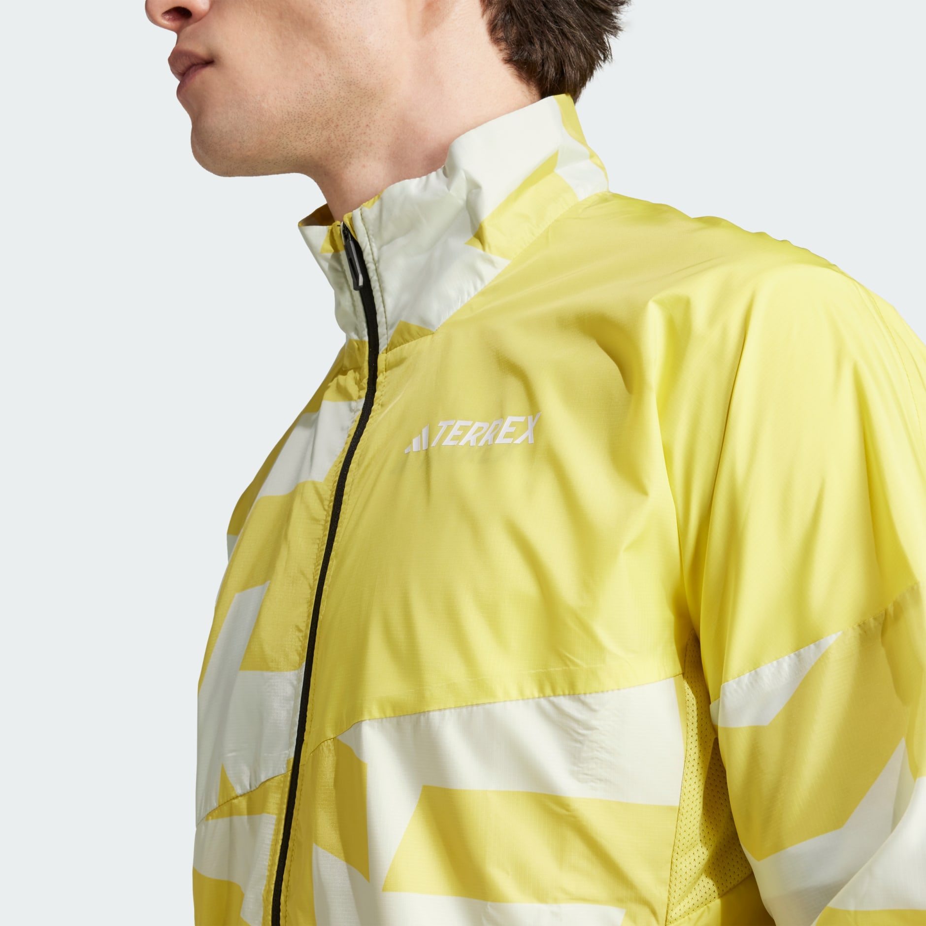 Terrex Multi Printed Wind Jacket